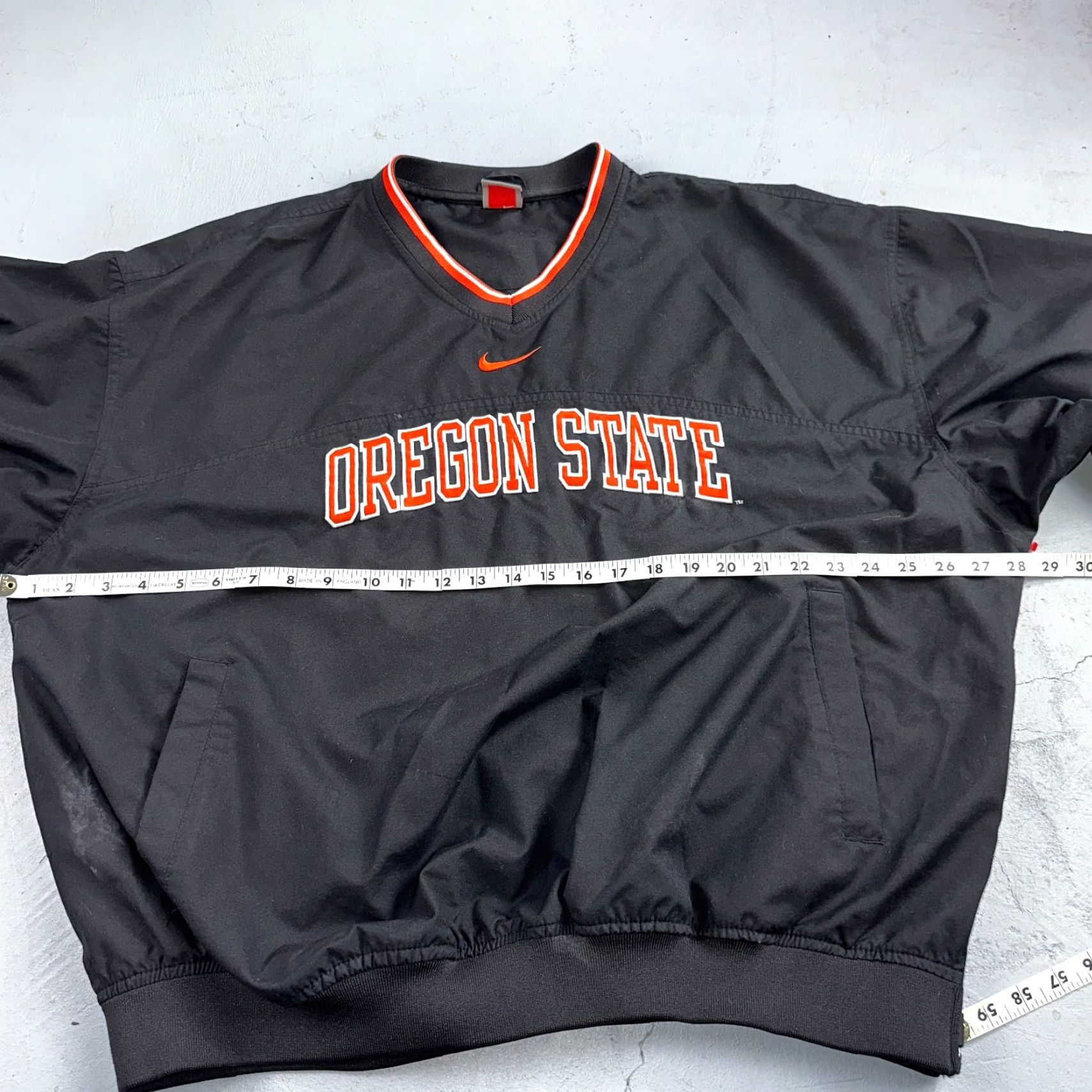 Nike VINTAGE Nike Oregon State Pullover Men's XL Black Football Track Jacket OSU Activewear Size US XL / EU 56 / 4 - 6 Thumbnail