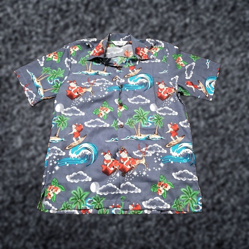 Vintage ALVISH Mens Surfing Santa Christmas Hawaiian Shirt Palms T S Size US S / EU 44-46 / 1 - 1 Thumbnail