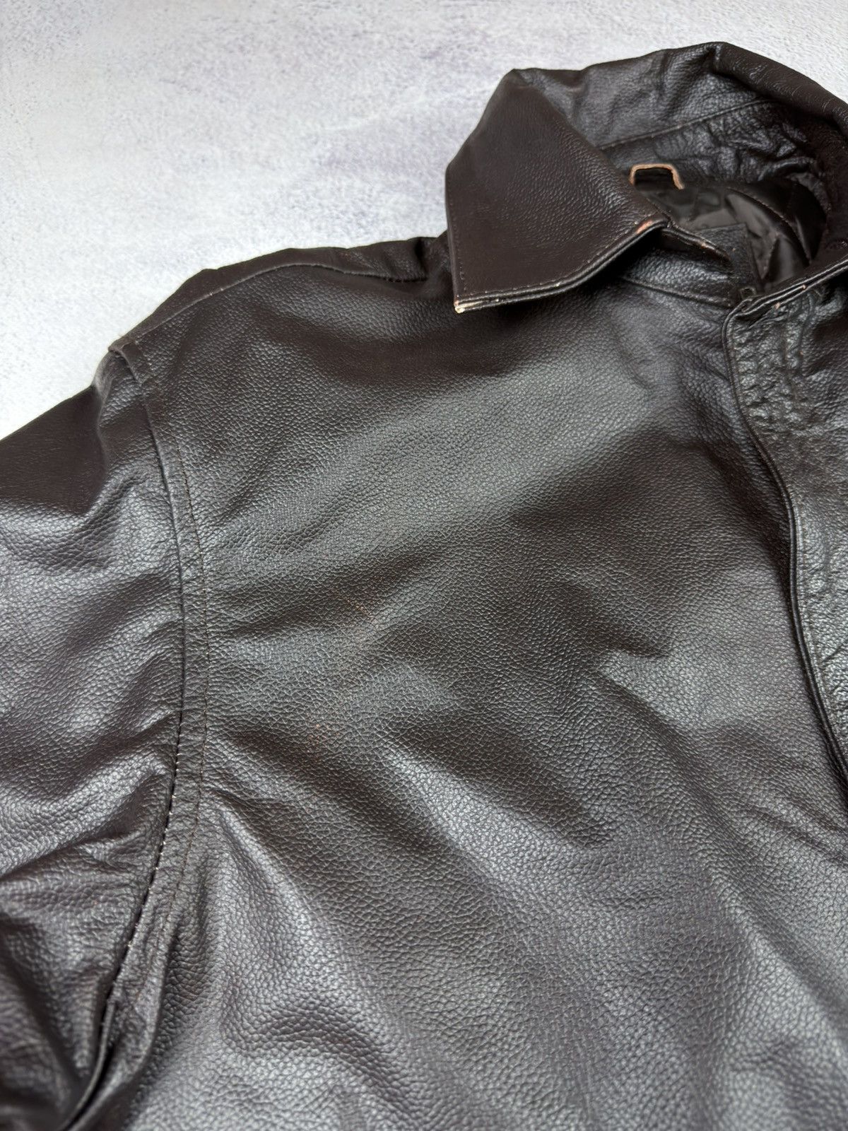 Vintage Chris Redfield Resident Evil Jacket A2 Flight Brown Bomber Size US XXL / EU 58 / 5 - 7 Thumbnail