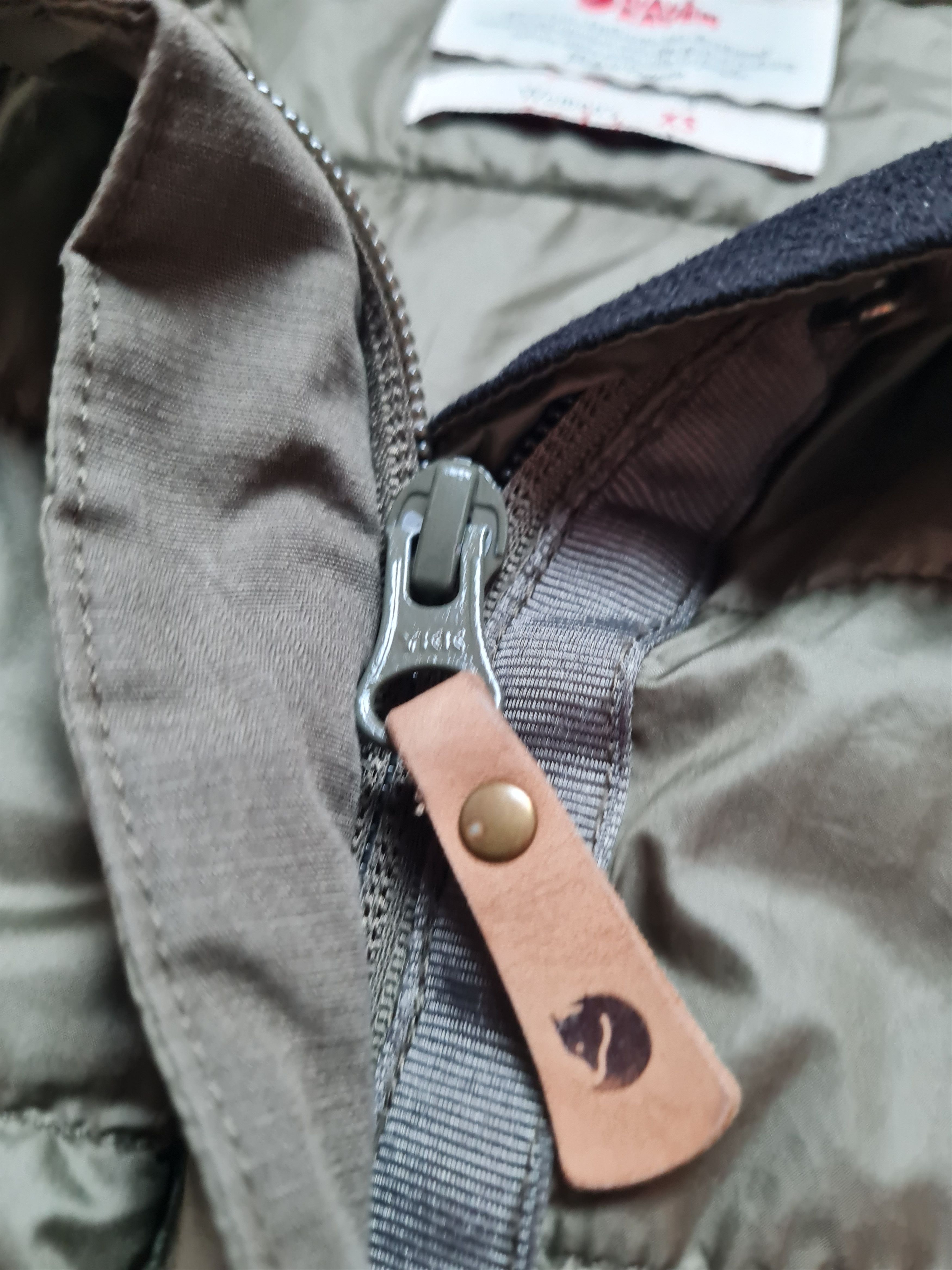 Fjallraven Vintage womens Jackets Fjallraven Kanken khaki size XS Size XS / US 0-2 / IT 36-38 - 8 Thumbnail