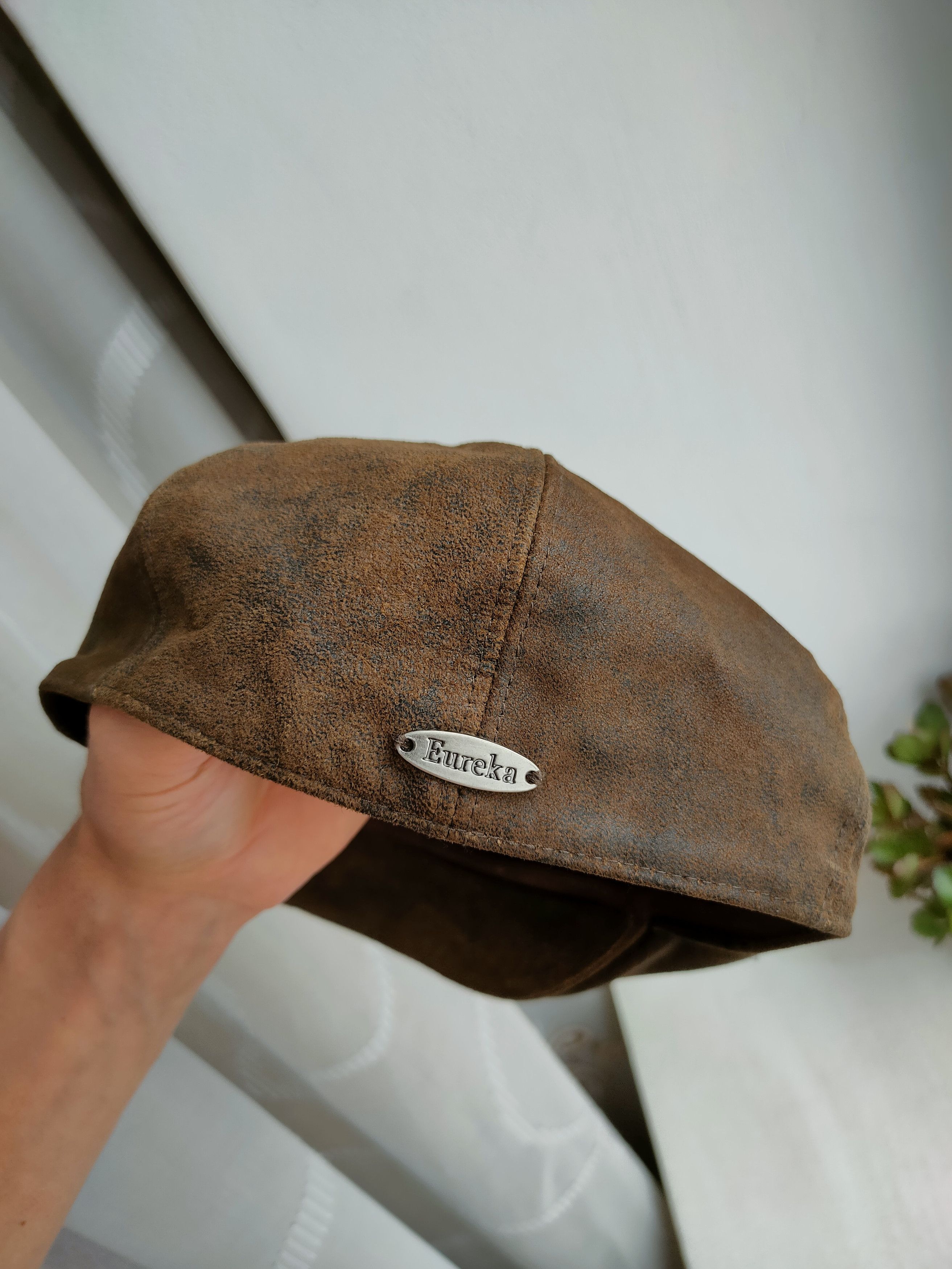 Genuine Leather Eureka Stokade vintage leather cap hat cartouche flat cap Size ONE SIZE - 6 Thumbnail