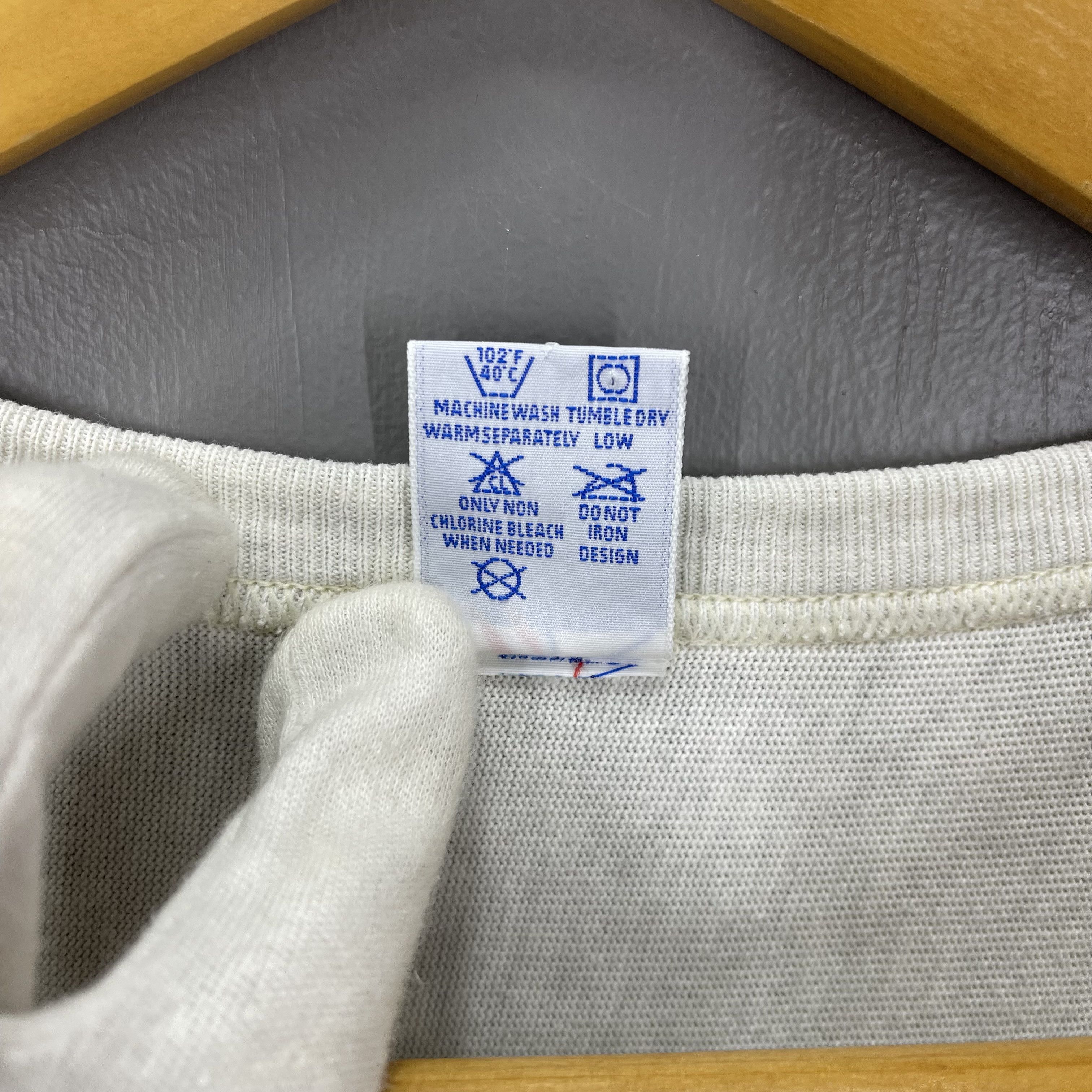 Champion 90s Vintage CHAMPION REVERSE WEAVE T Shirt #1759/07 Size US M / EU 48-50 / 2 - 7 Thumbnail