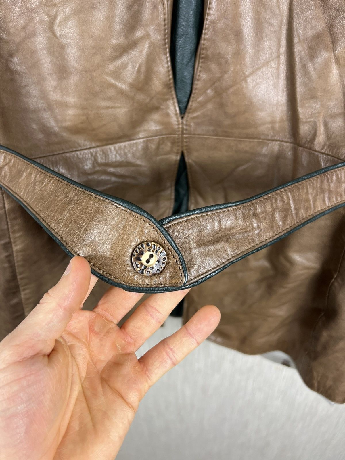 Vintage Vintage 70s genuine leather blazer jacket nordic retro Size US L / EU 52-54 / 3 - 22 Thumbnail