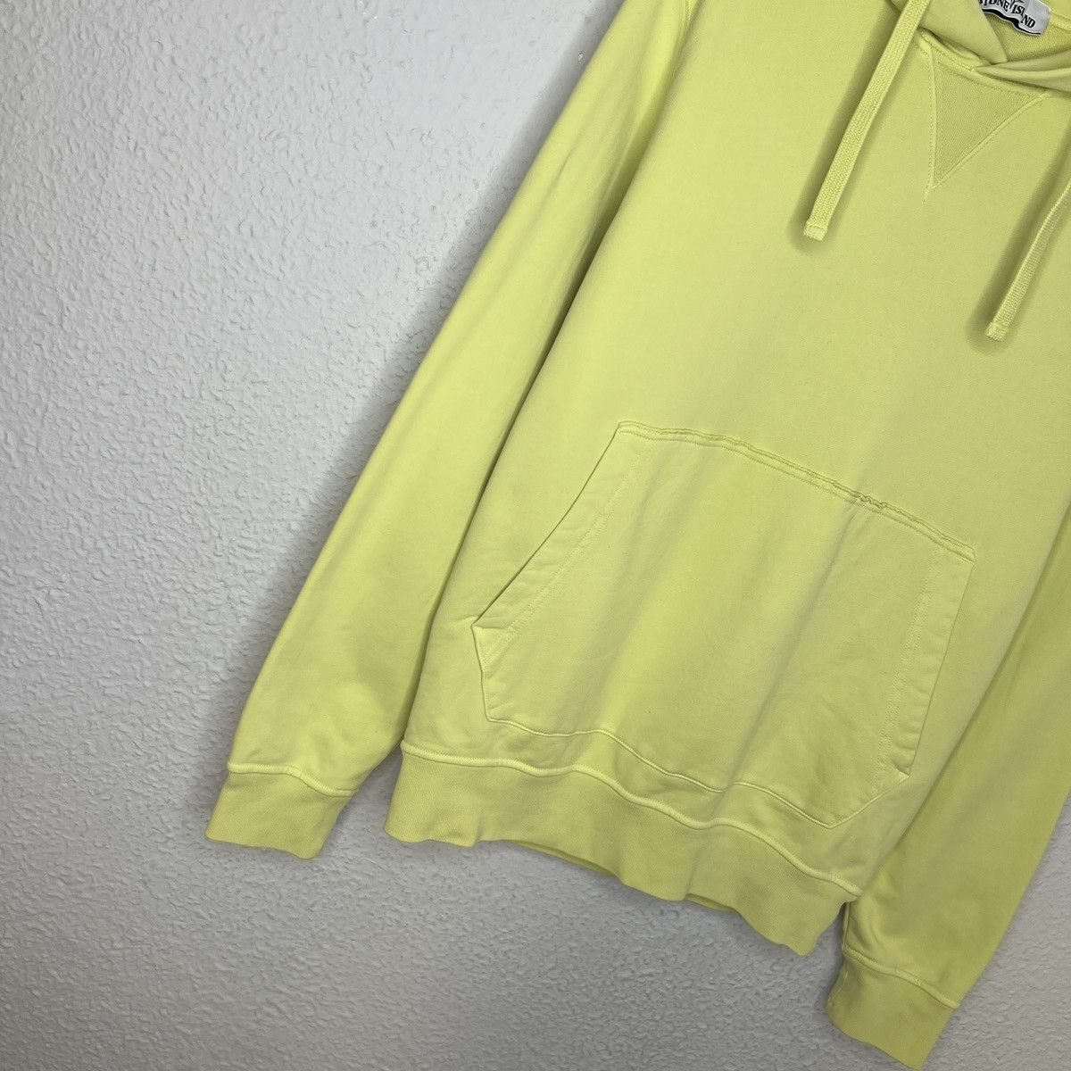 Stone Island Stone Island Hoodie Sweatshirt Hooded Yellow Patch Logo Size US L / EU 52-54 / 3 - 2 Thumbnail