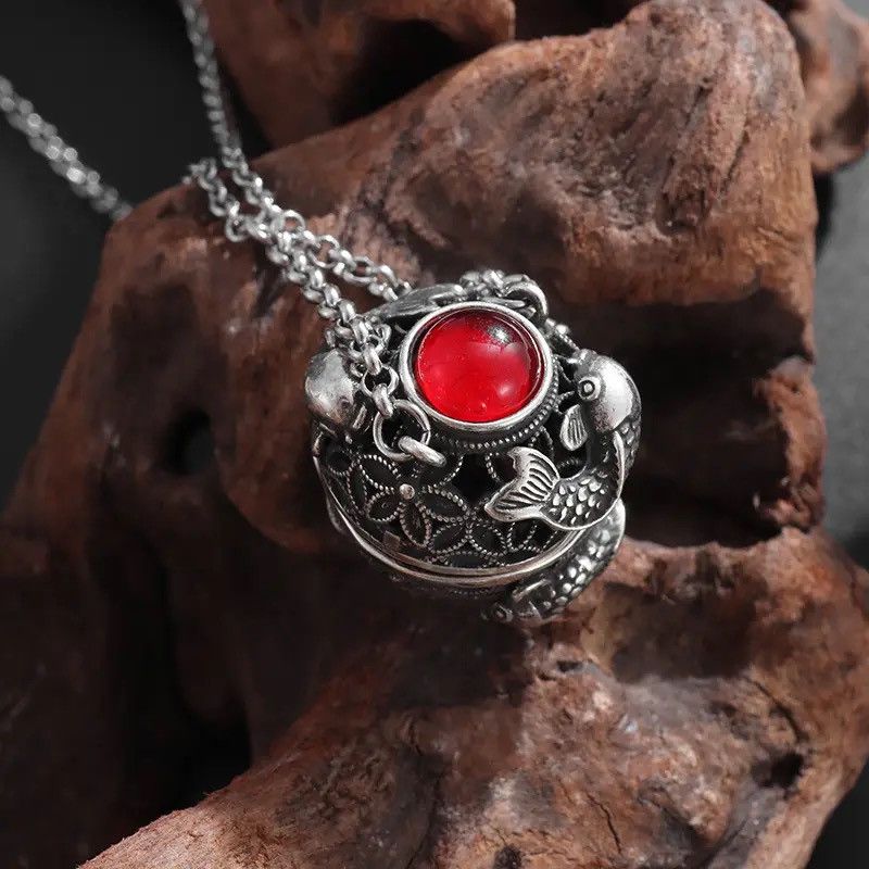 Jewelry × Vintage Exquisite Carp Aromatherapy Ball Hollow Pendant Necklace Size ONE SIZE - 1 Thumbnail