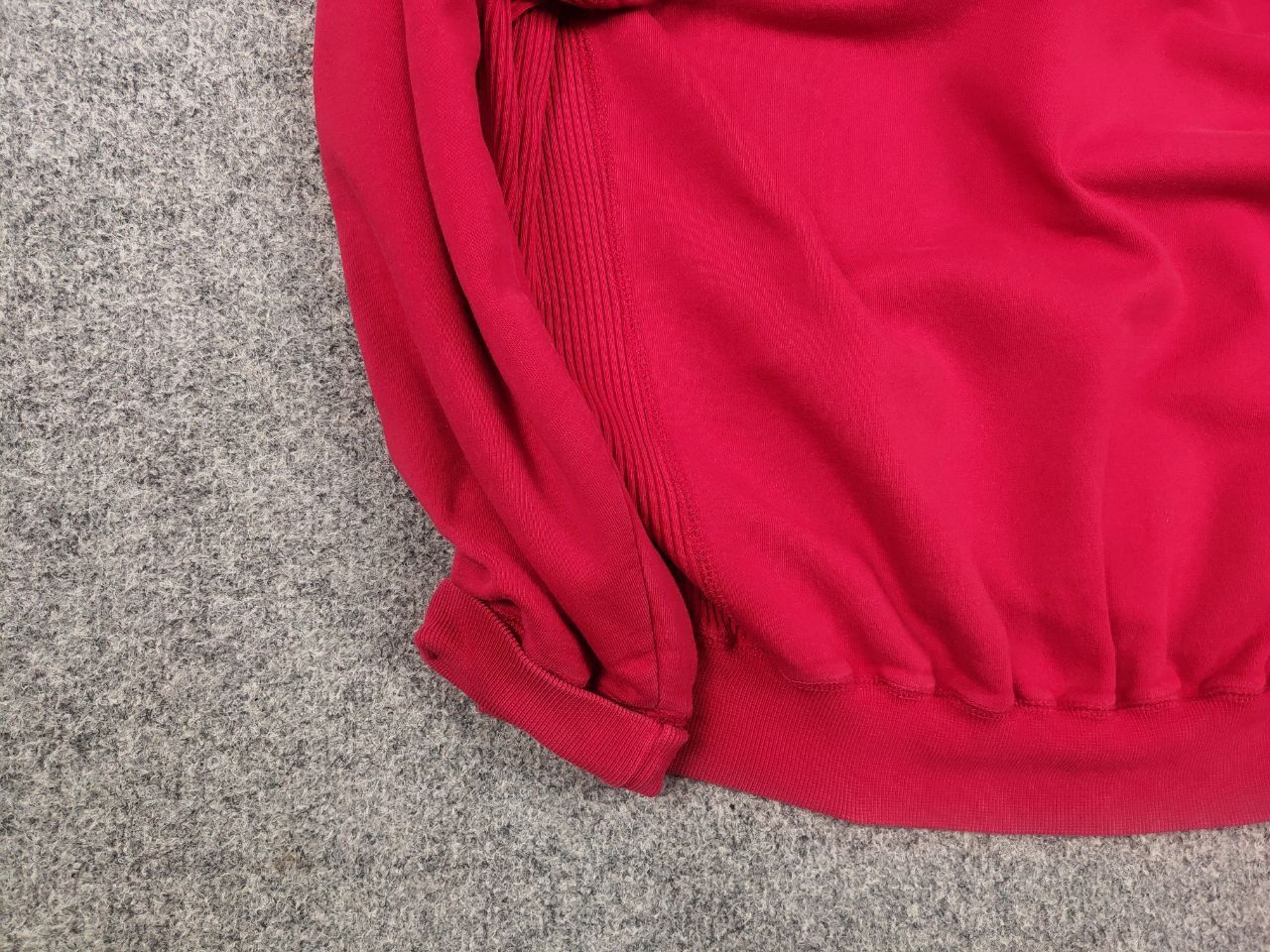 Adidas Vintage 90's Adidas Equipment Logo red Crew neck Sweatshirt Size US L / EU 52-54 / 3 - 6 Thumbnail