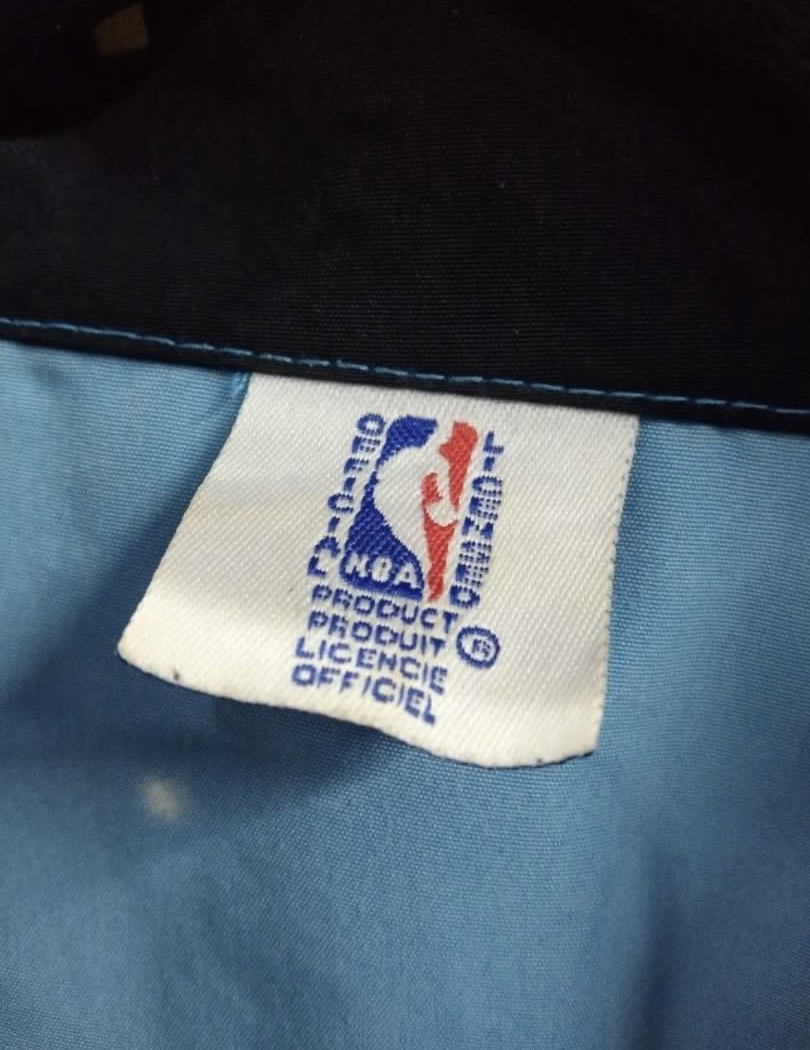 NBA 💥RARE💥90s Toronto Raptors Junkyard Dog Jerome Williams OVP Size US XL / EU 56 / 4 - 7 Thumbnail