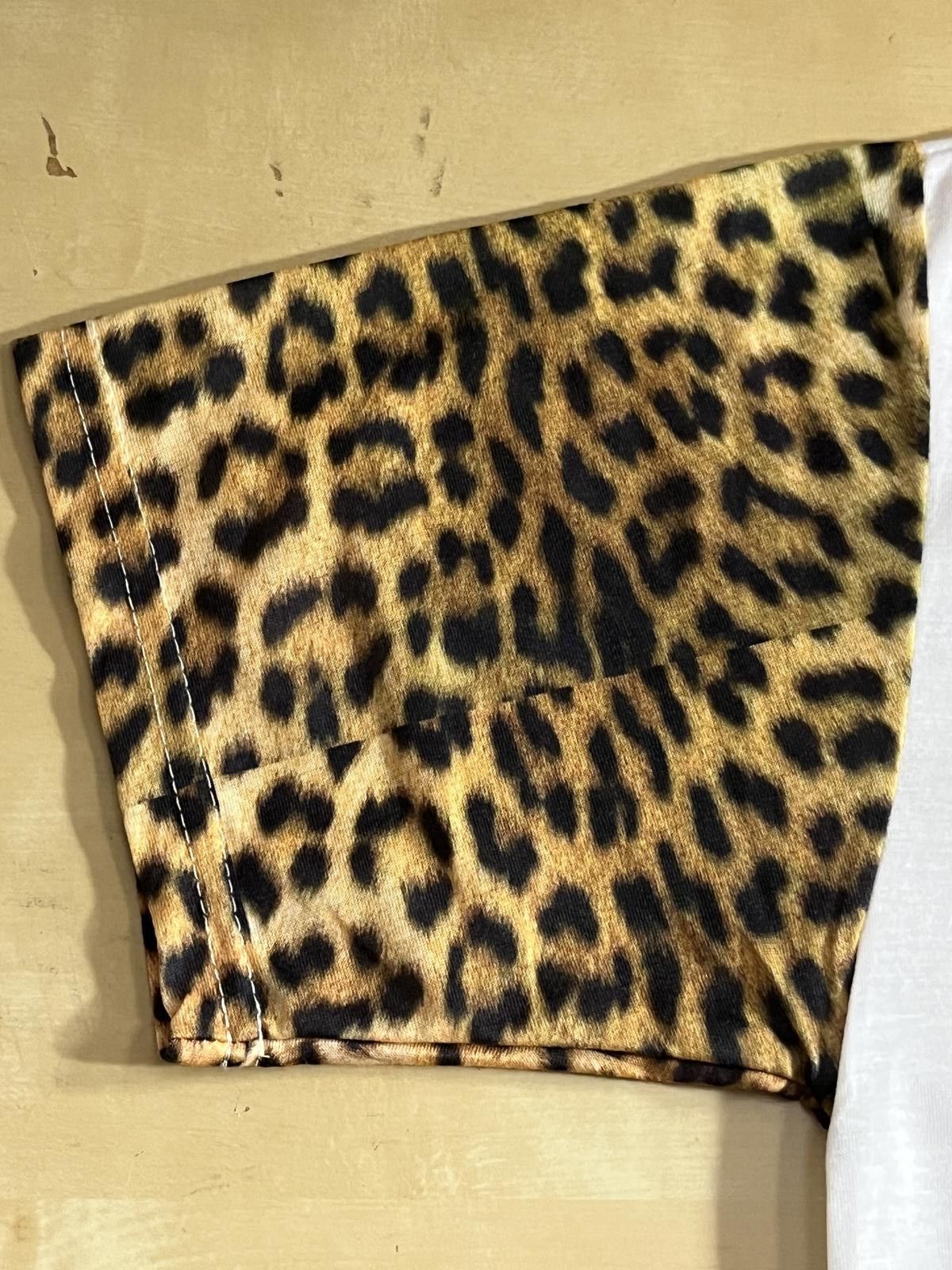 Designer Katy Perry T-shirt - Katy Cat Leopard Sleeve Shirt - M Size US M / EU 48-50 / 2 - 4 Thumbnail