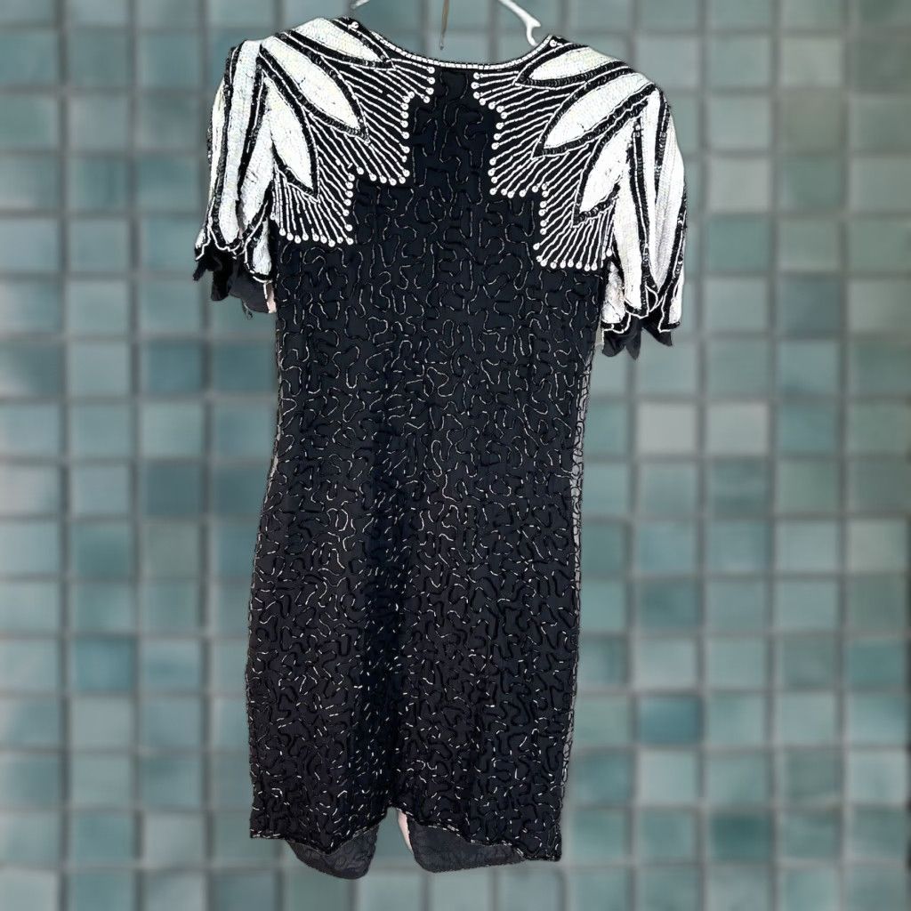 white christmas dresses Stenay Size 12 100% Silk Dress – Oh She Thrifts main image 1