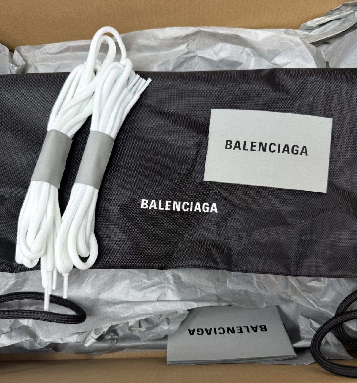Balenciaga Balenciaga Track Autographed Sneaker White Size US 13 / EU 46 - 9 Thumbnail