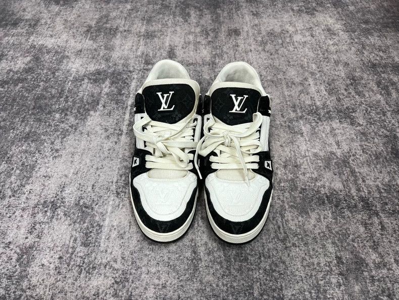 Louis Vuitton Louis Vuitton TRAINER black and white panda denim board sh Size US 10 / EU 43 - 2 Thumbnail