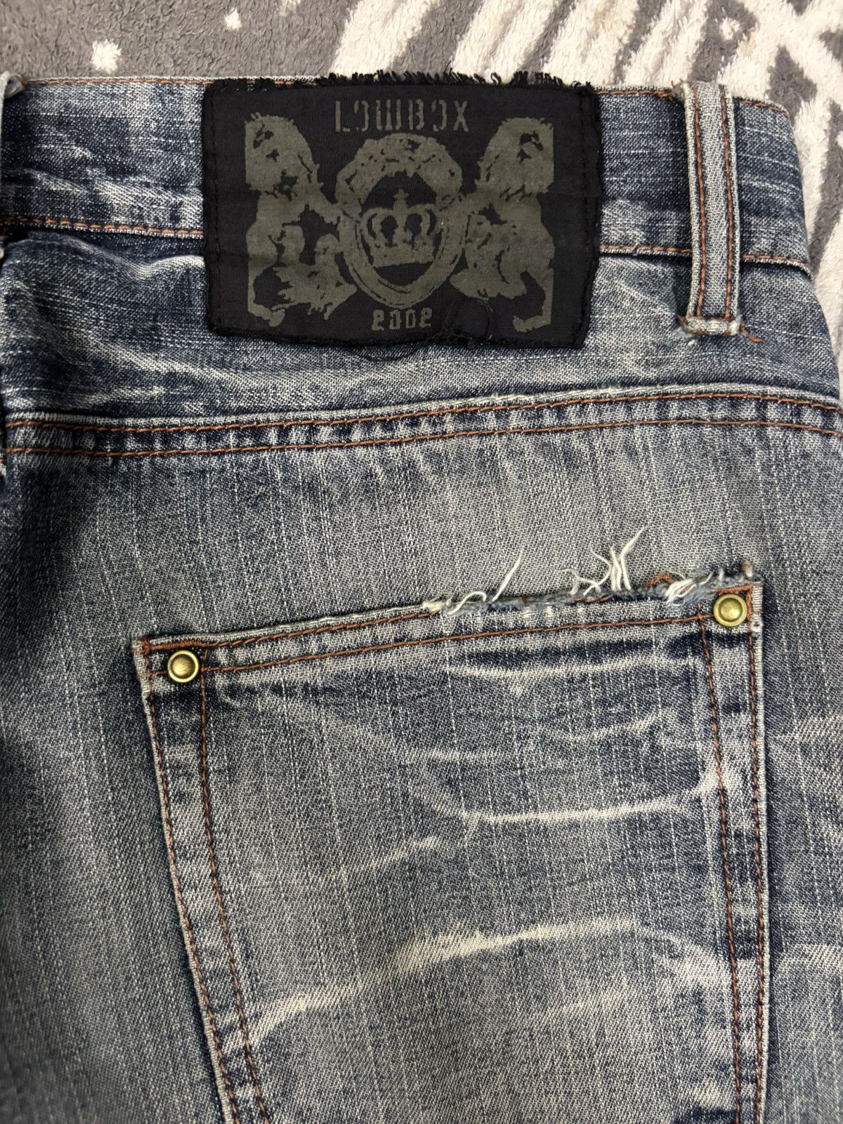 14th Addiction Vintage Lowbox Whiskers Mud Wash Distressed Grunge Jeans Size US 30 / EU 46 - 10 Thumbnail