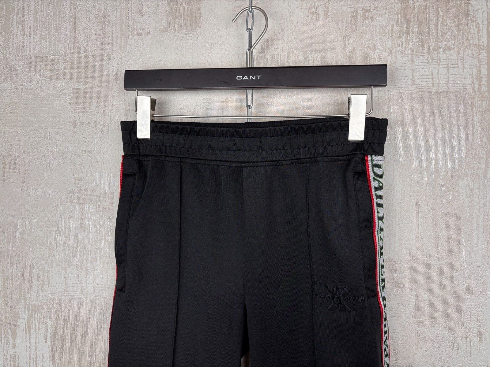 Daily Paper Daily Paper Tape Logo Sweatpants Track Pants Size US 28 / EU 44 - 3 Thumbnail