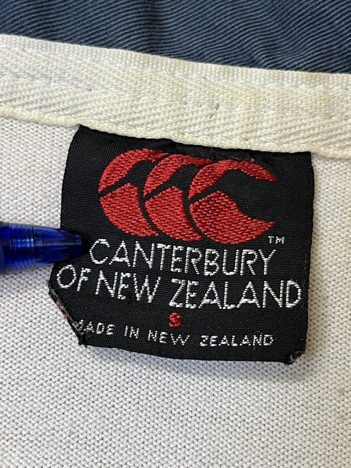 Canterbury of New Zealand VINTAGE 90s CANTERBURY OF NEW ZEALAND RUGBY SHIRT Size US S / EU 44-46 / 1 - 13 Thumbnail