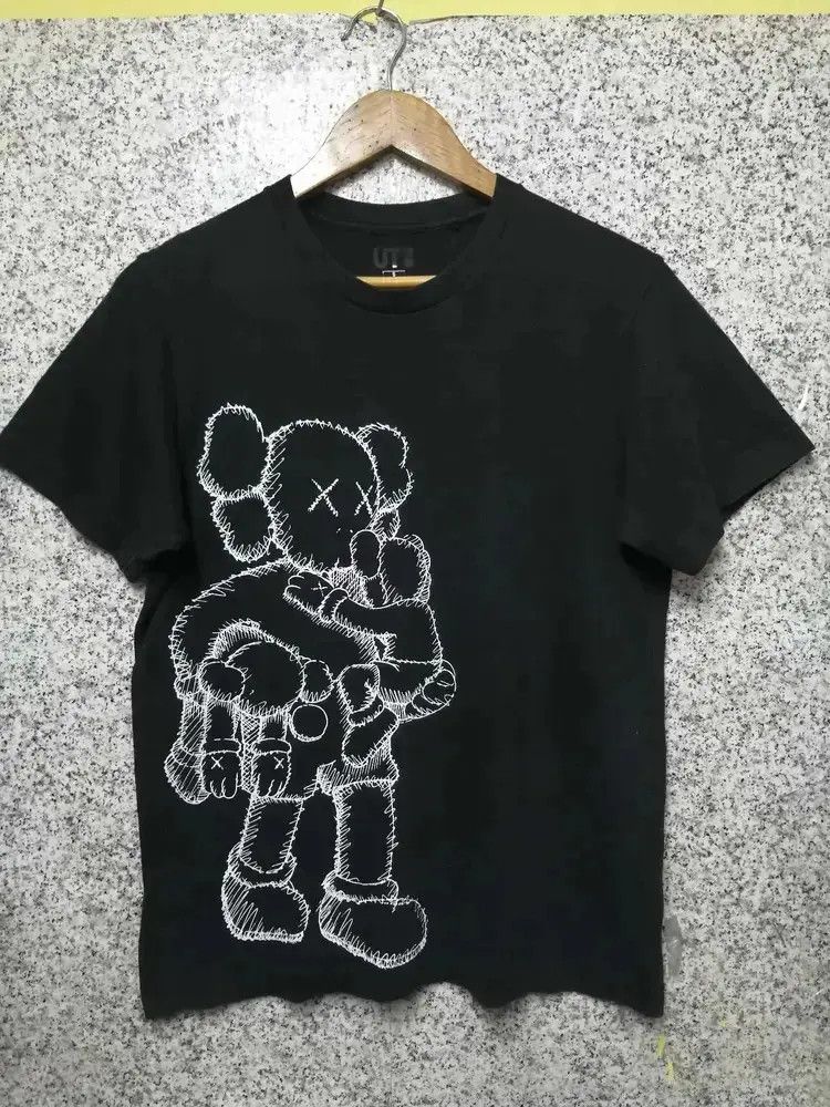 Japanese Brand × Kaws × Vintage 🔥 Rare 🔥 Vintage Kaws Very Rare Size US S / EU 44-46 / 1 - 1 Thumbnail