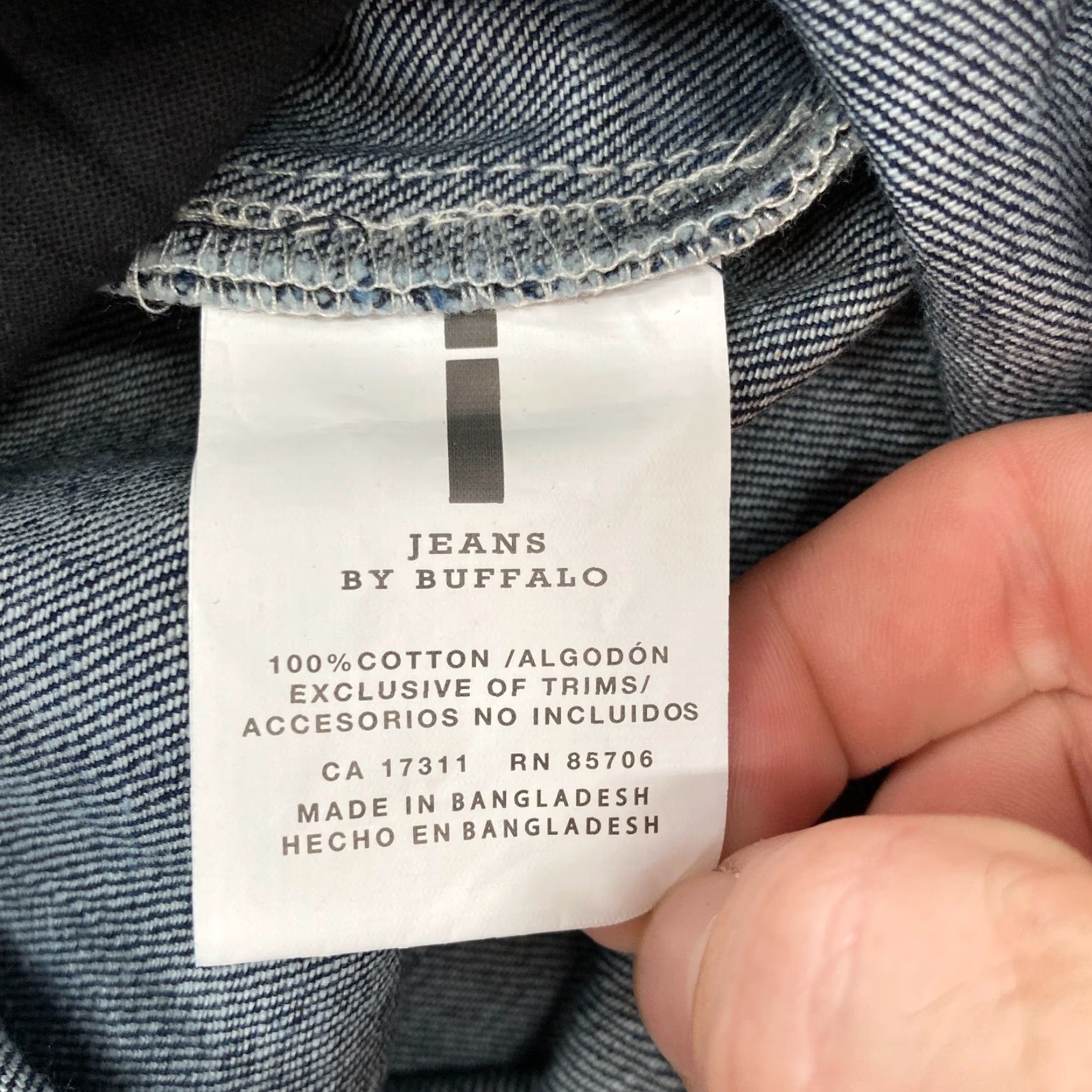 Vintage Buffalo Jeans Jeans Mens 42x30 Taylor Easy Straight Dark Wash Blue Denim Baggy 5-Pocket Design Jeans Relaxed Regular Men Mens Jeans Size US 42 / EU 58 - 7 Thumbnail