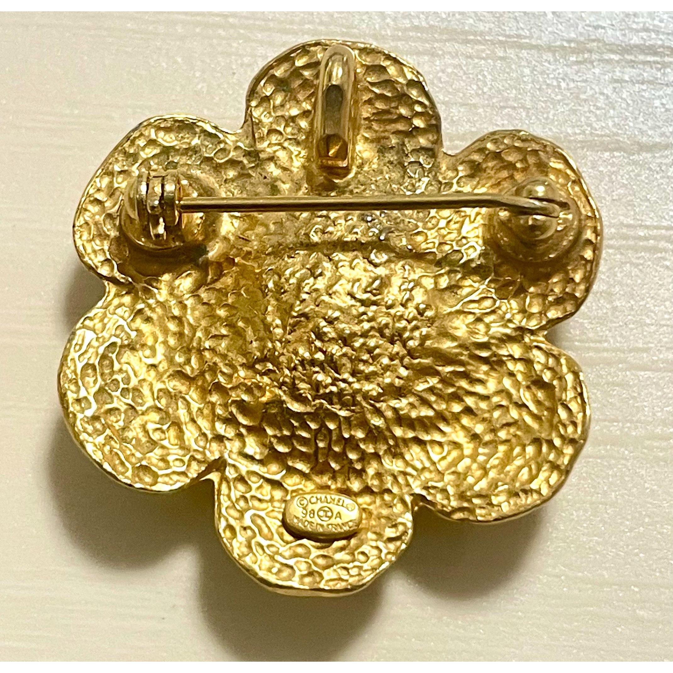 Chanel Vintage CHANEL golden matelasse camellia/rose flower brooch Size ONE SIZE - 9 Thumbnail