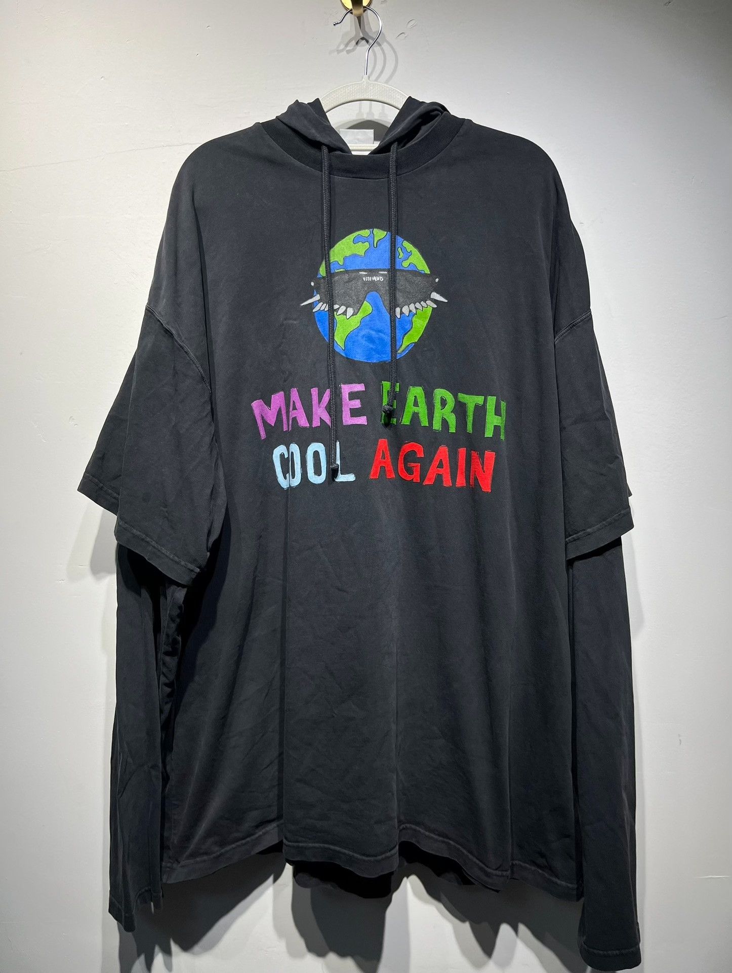 Vetements Vetements Hoodie S Women Size S / US 4 / IT 40 - 1 Thumbnail