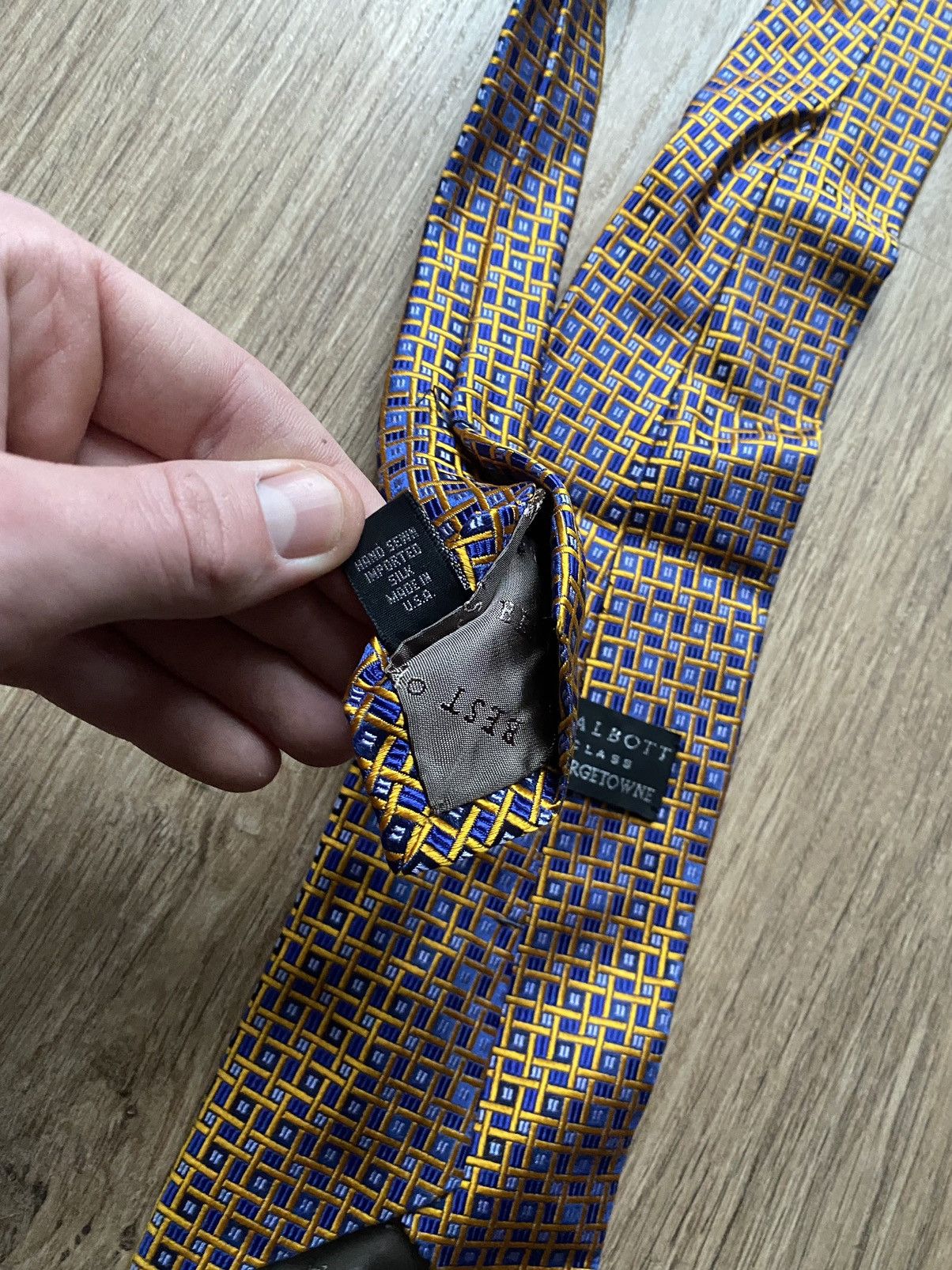 Robert Talbott Robert Talbott Geometric Blue Yellow USA Tie Size ONE SIZE - 3 Thumbnail