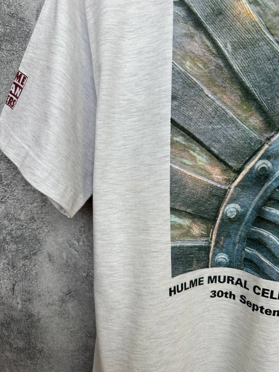 Fruit Of The Loom Vintage 2002 Hulme Mural Celebration T-Shirt Art Tee FotL Size US L / EU 52-54 / 3 - 6 Thumbnail