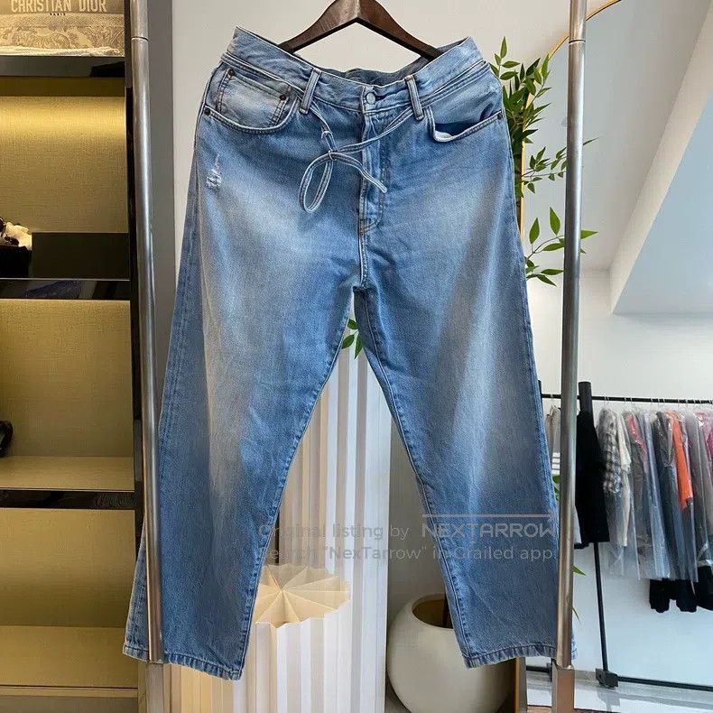 Acne Studios Acne Studios Light blue solid color loose jeans without el Size US 32 / EU 48 - 1 Thumbnail