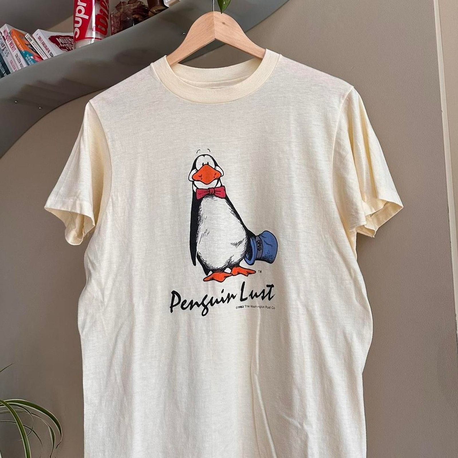 Hanes × Vintage Vintage 1983 Penguin Lust Shirt Size US M / EU 48-50 / 2 - 2 Thumbnail