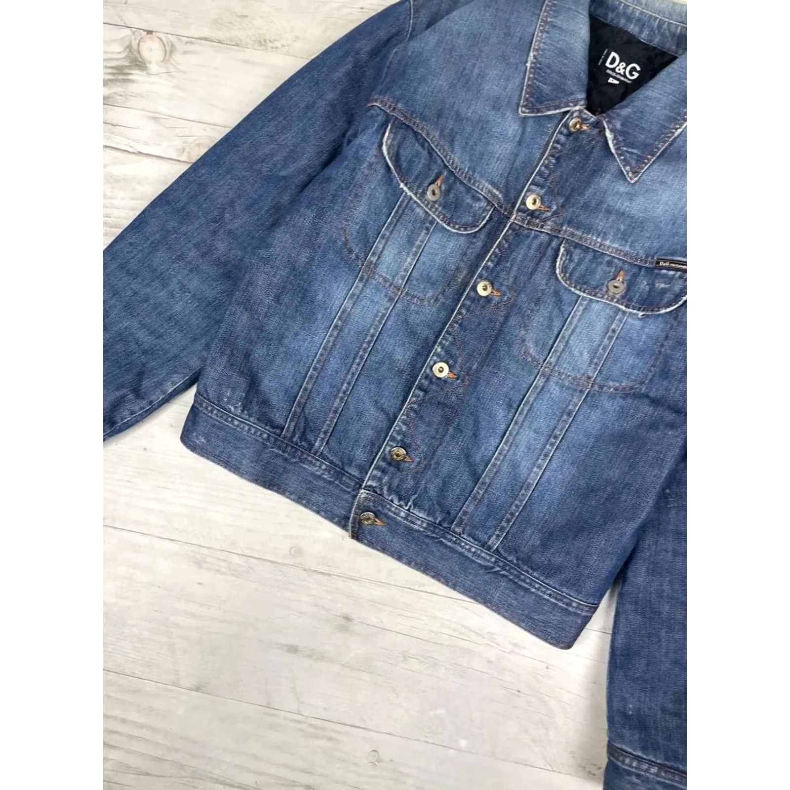 Dolce & Gabbana VINTAGE Dolce&Gabbana Denim Jacket Mens L Blue 90s 90s Bomber Logo Denim Jacket Leather? Size US L / EU 52-54 / 3 - 3 Thumbnail
