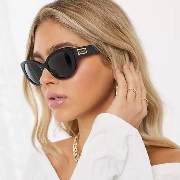 Versace New - Versace Black New Ve4378-0VE4378 Cat Eye Eyewear Sungl Size ONE SIZE - 1 Thumbnail