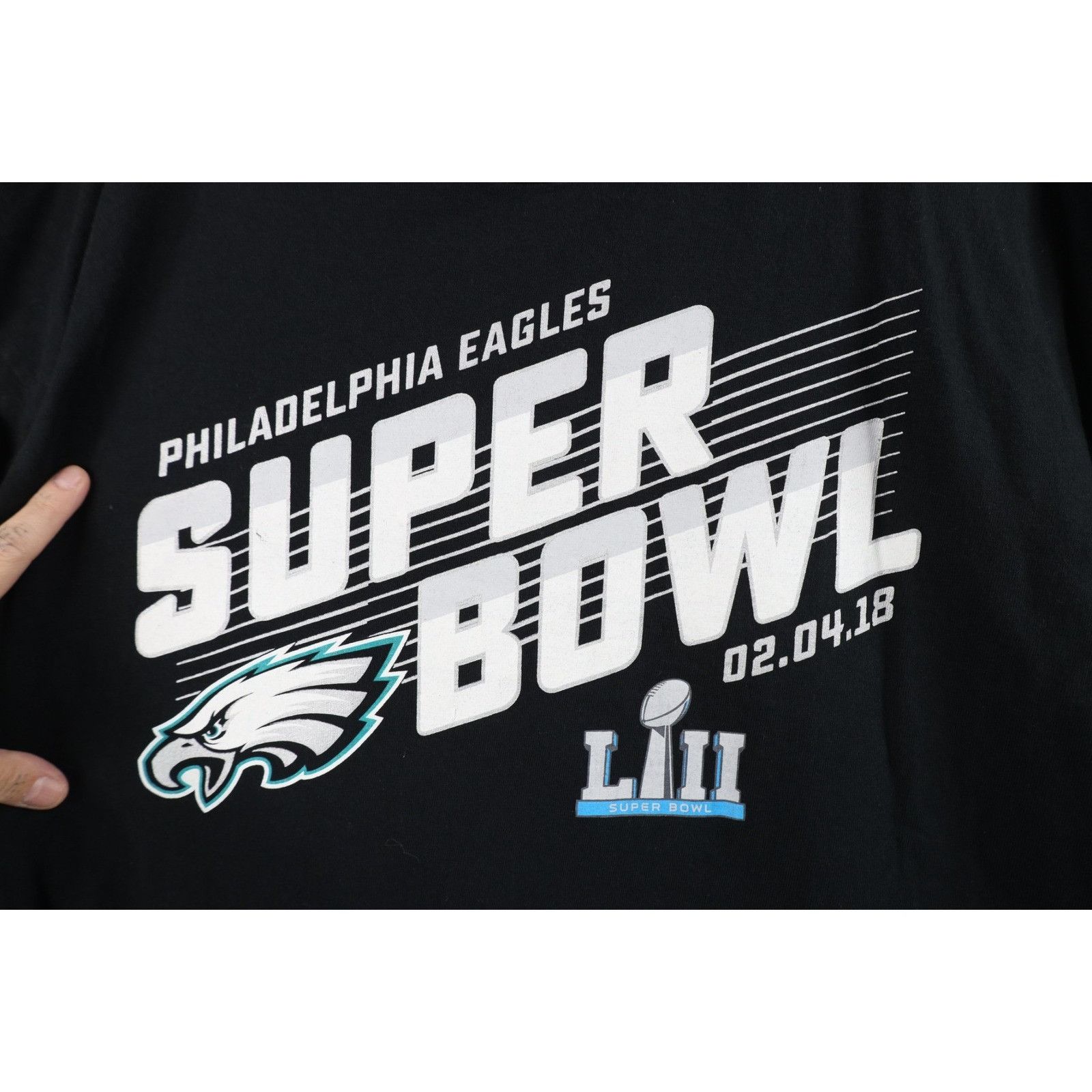 Vintage NFL Faded Super Bowl LIII Champs Philadelphia Eagles T-Shirt Size US XXL / EU 58 / 5 - 8 Thumbnail