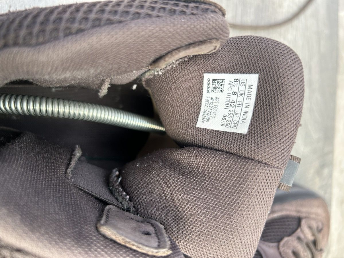Adidas Adidas Yeezy Desert Boot in the "Oil" colorway. Size US 9 / EU 42 - 9 Thumbnail