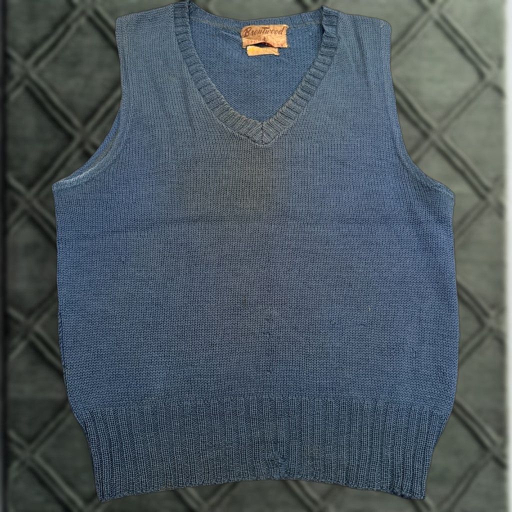 Vintage VINTAGE Brentwood Sweater Vest Shirt Unisex Adults Small Blue Acrylic V-Neck Sleeveless 90s Classic Outdoor Prepper/Preppy Winter Fall Spring Size US S / EU 44-46 / 1 - 1 Thumbnail