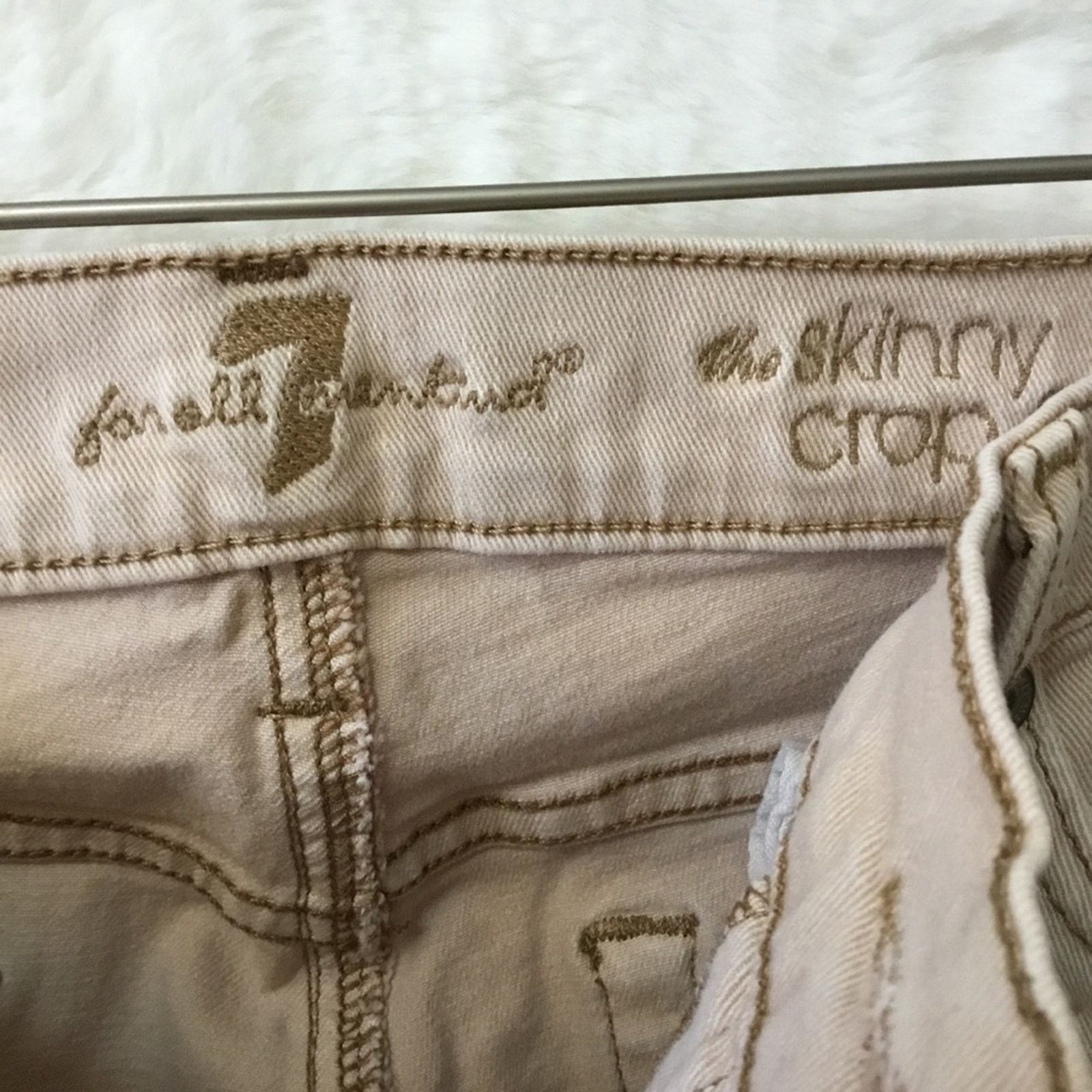 7 For All Mankind 7 For All Mankind Beige Skinny Crop & Roll Jeans Size 28" / US 6 / IT 42 - 5 Thumbnail