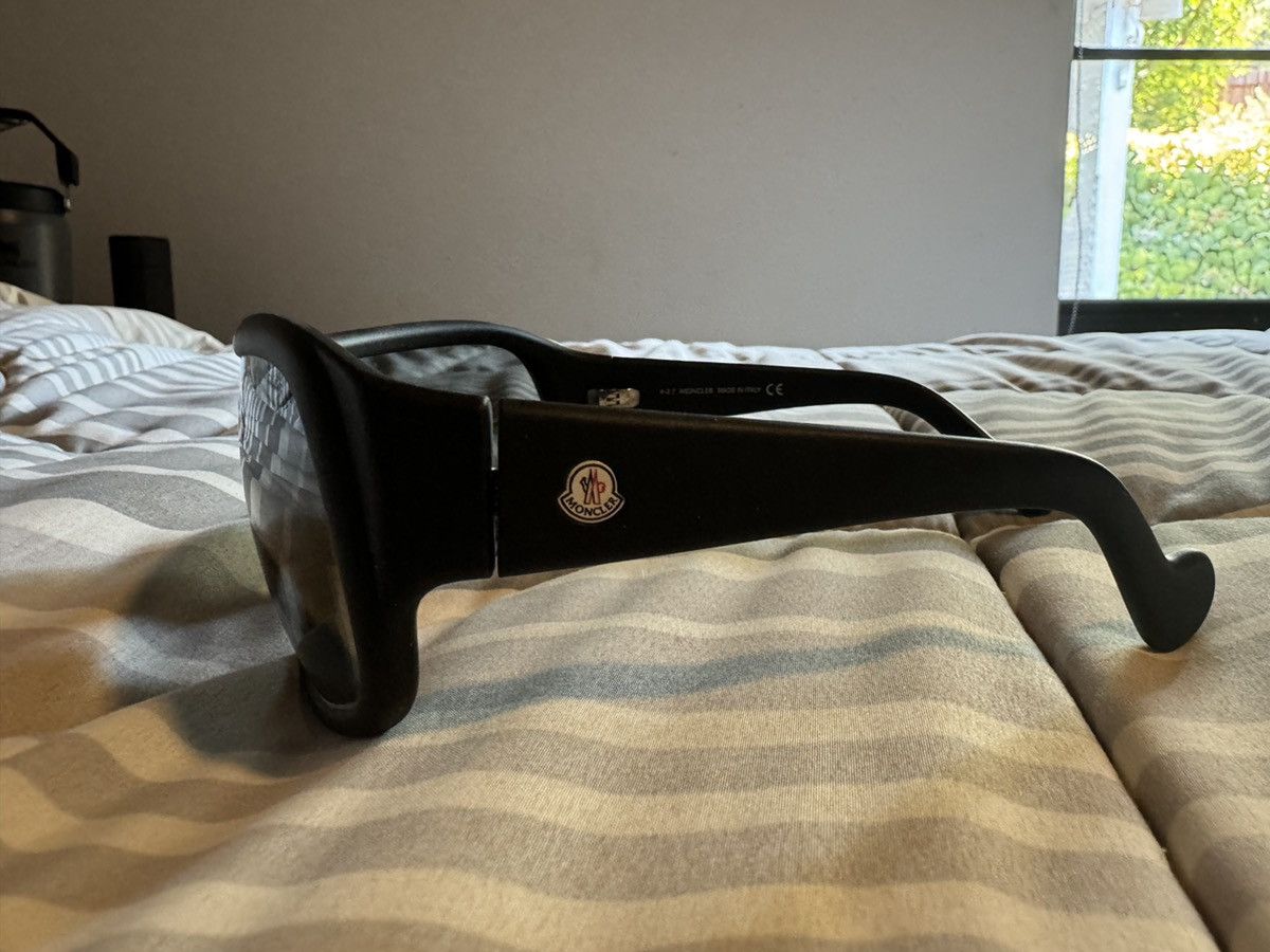 Moncler Moncler Lunettes-Wrapid Injection Plastic Aviator Sunglasses Size ONE SIZE - 4 Thumbnail
