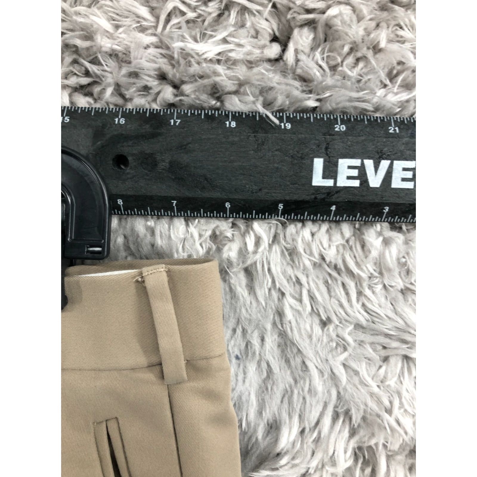 Dockers Dockers Casual Khaki Pants Mens Size 36x34 Beige Stretch Relaxed Hook Ey 5-Pocket Flat Front City Style Size US 36 / EU 52 - 2 Thumbnail