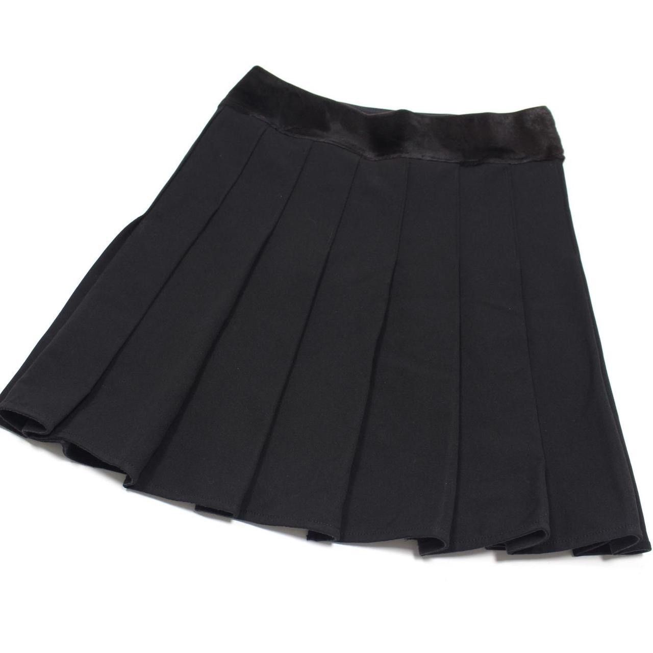 Prada PRADA PLEATED SKIRT WITH FUR TRIM Size 28" / US 6 / IT 42 - 4 Thumbnail