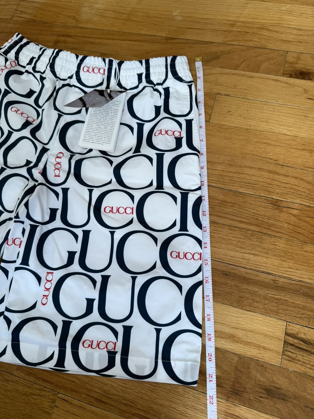 Gucci Gucci Logo Swin Trunks Size US 30 / EU 46 - 2 Thumbnail
