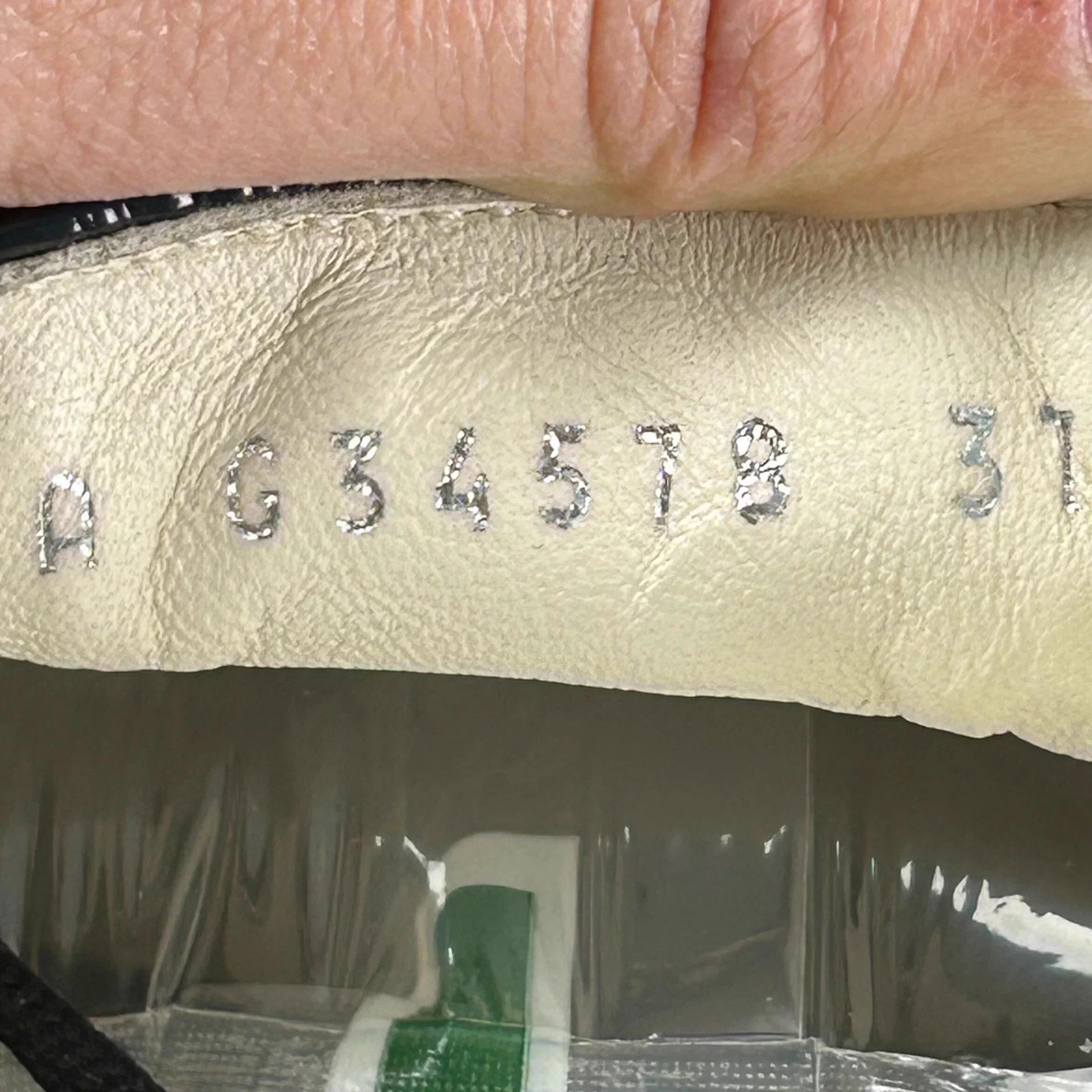 Chanel Chanel Double C Sneakers EUR 37 Size US 6 / IT 36 - 7 Thumbnail