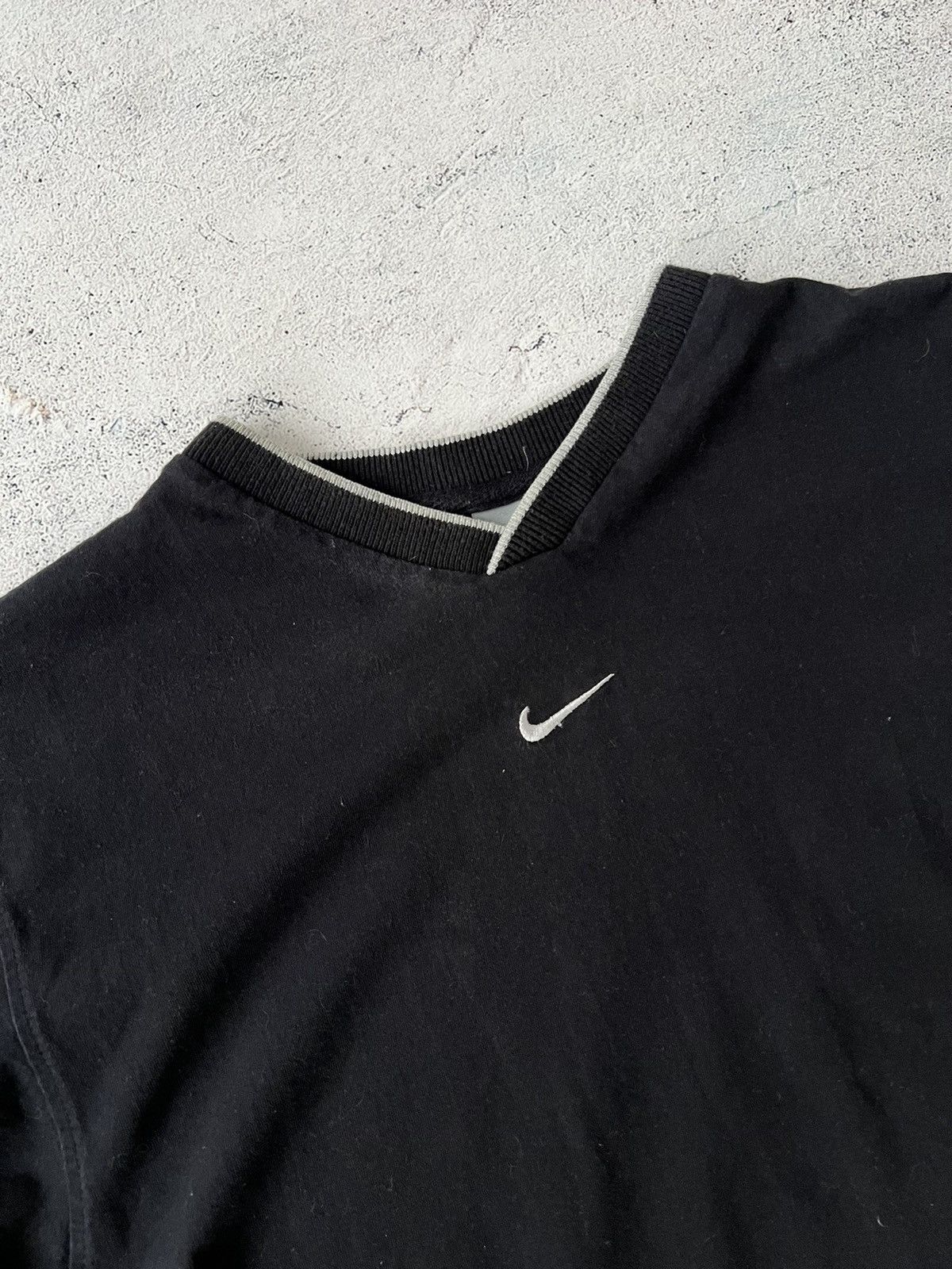 Nike × Vintage 🩸RARE🩸Nike Vintage y2k Center Logo T Shirt Size US M / EU 48-50 / 2 - 5 Thumbnail