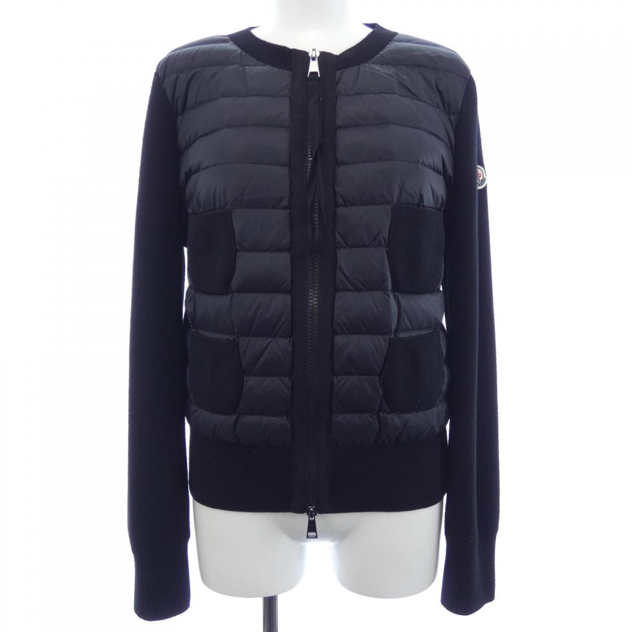 Moncler Moncler Moncler Down Jacket Textile Outerwear 20939B51000 DUTY FREE for USA Size ONE SIZE - 1 Thumbnail