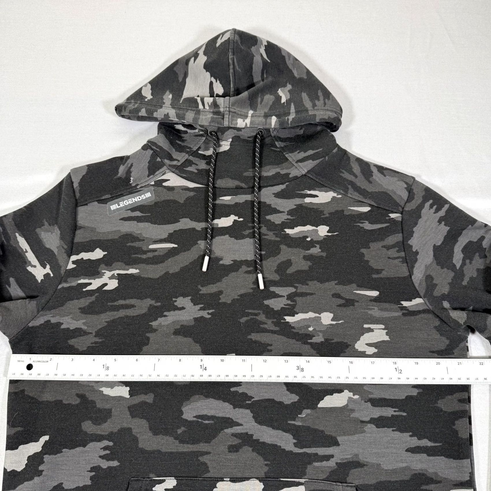 Vintage Legends Hoodie Mens M Gray Camo Pullover Crew Neck Stretch Knit Logo Front Pocket All Seasons Size US M / EU 48-50 / 2 - 5 Thumbnail