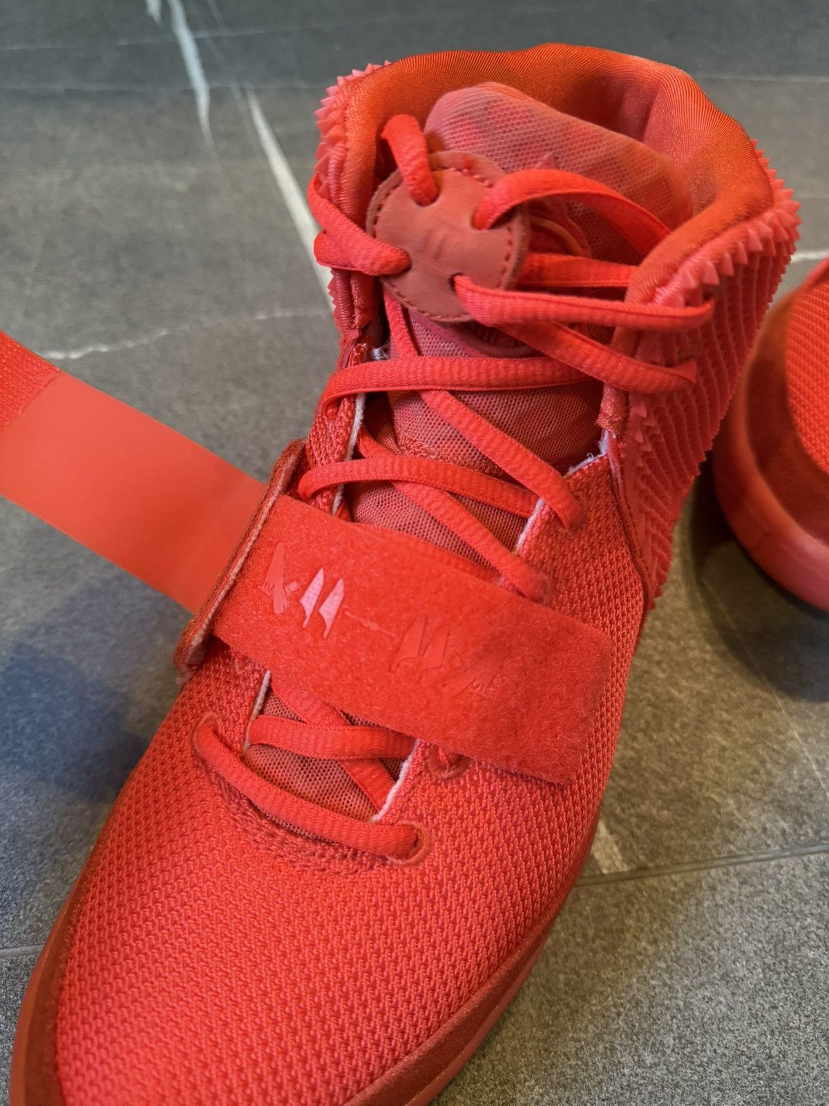 Nike Nike Air Yeezy Red October’s Size US 8.5 / EU 41-42 - 11 Thumbnail