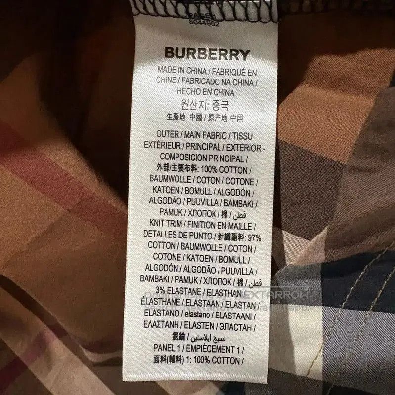 Burberry Burberry Colorblock Cotton Tee for Women. Size M / US 6-8 / IT 42-44 - 4 Thumbnail