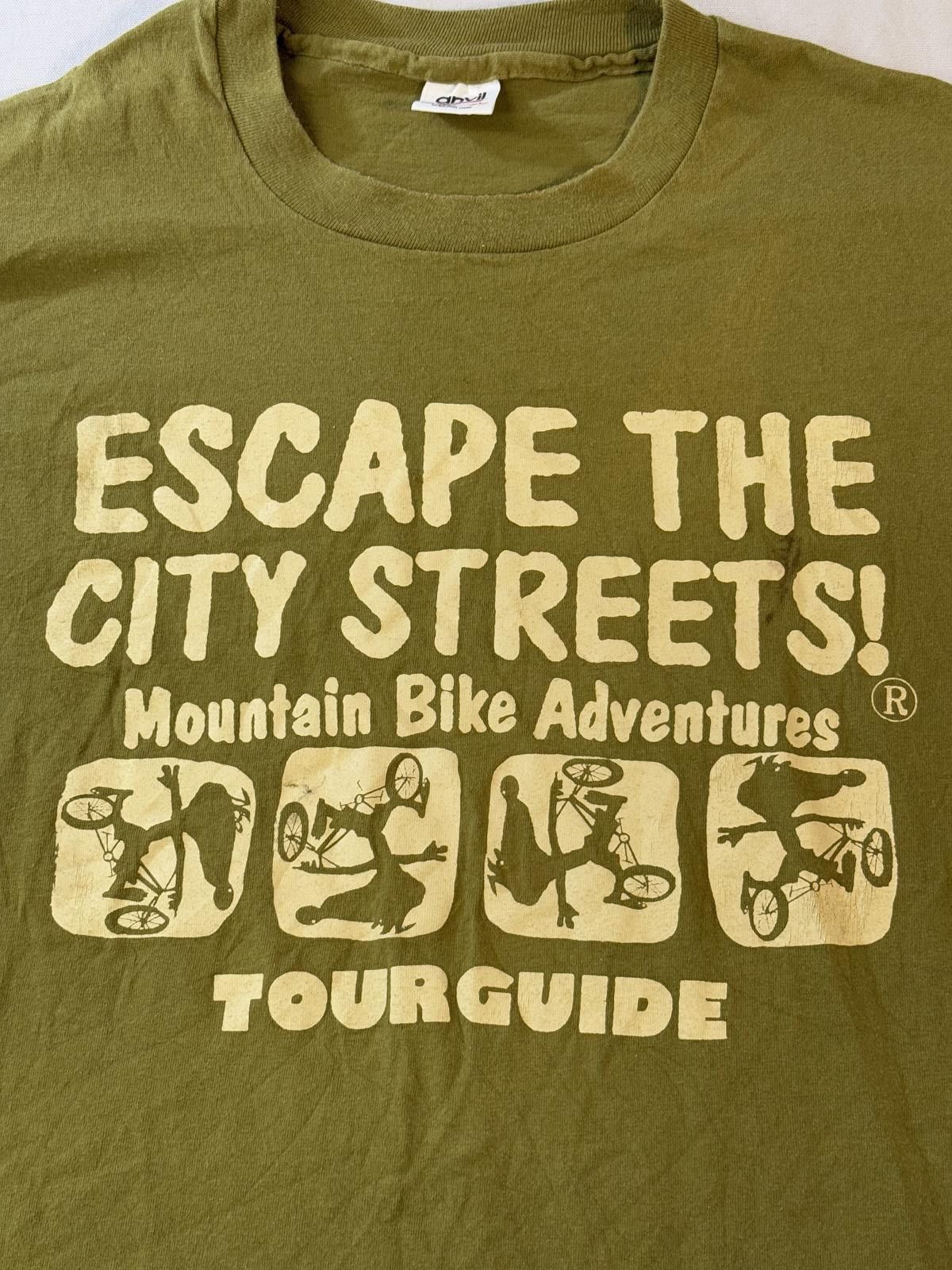 Anvil VTG Escape the City Streets! T-shirt Mountain Bike Tour XL Size US XL / EU 56 / 4 - 4 Thumbnail