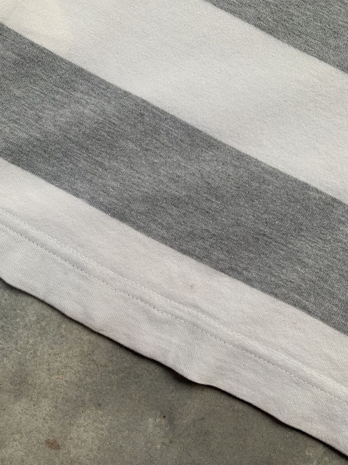 Bape × Vintage 90s OG Bape Stripe Tshirt Size US L / EU 52-54 / 3 - 13 Thumbnail