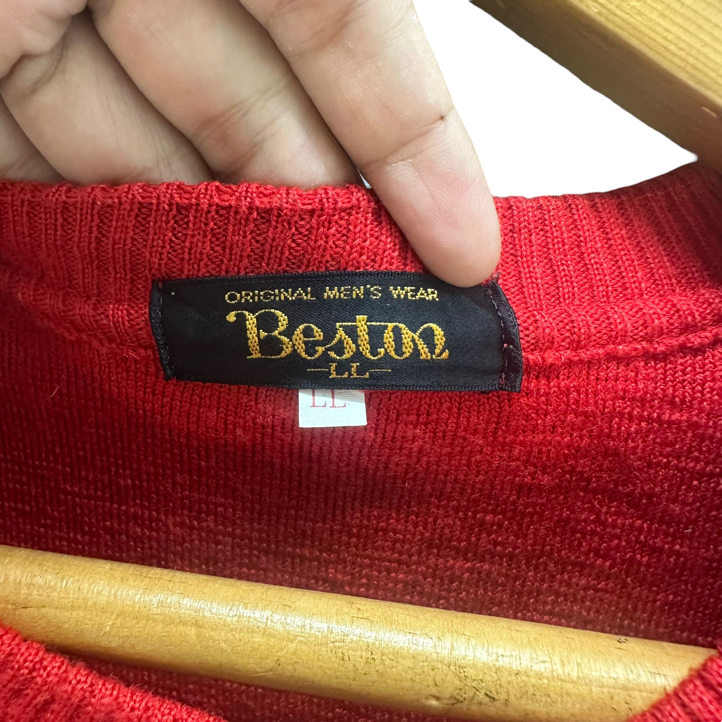 Japanese Brand DOBERMANN EMBROIDERED GRAPHIC KNITTED SWEATSHIRTS #8612-017 Size US L / EU 52-54 / 3 - 7 Thumbnail