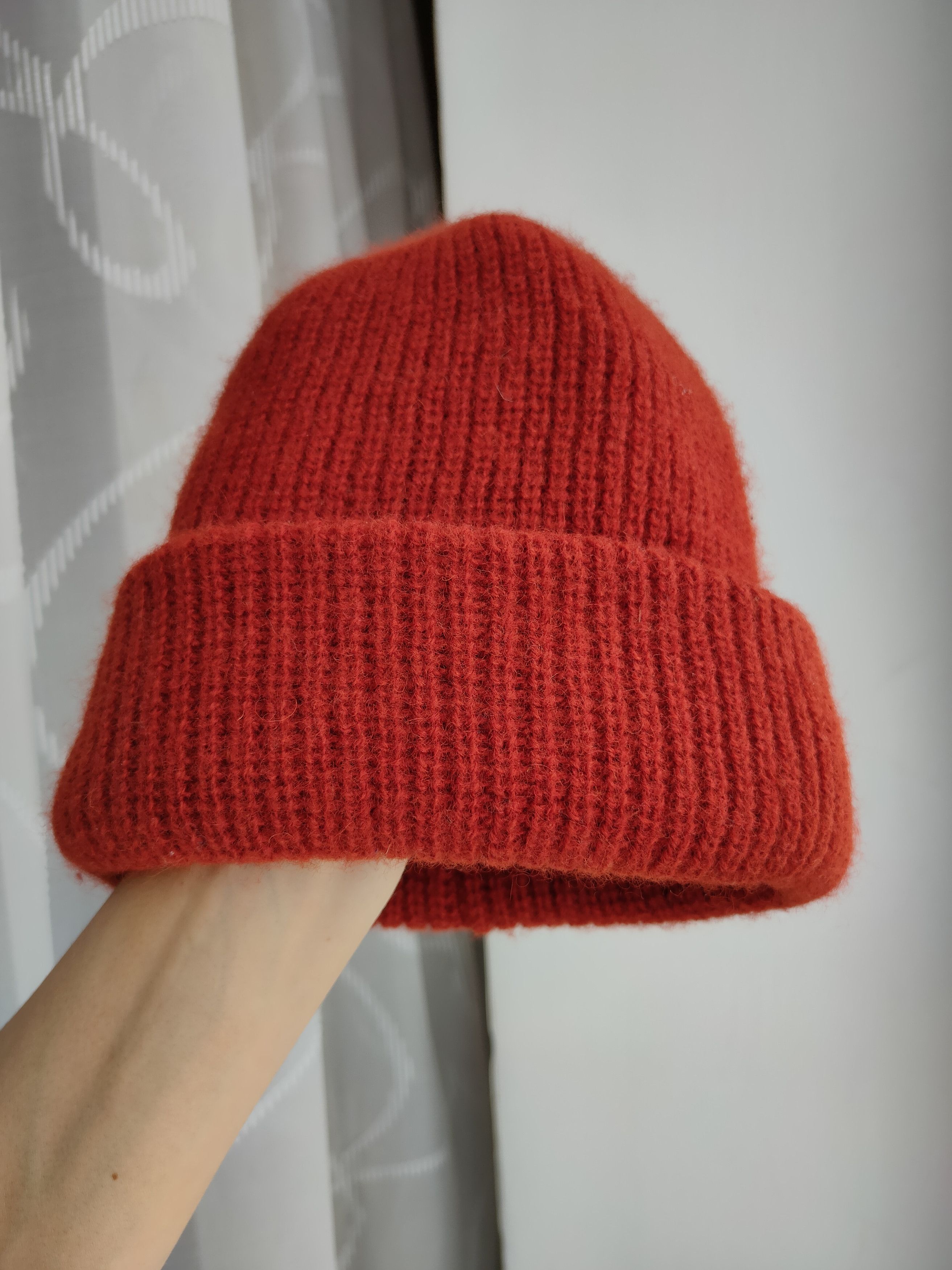Designer Wynnster Shetland Wool Beanie Hat Woman's wool hat Size ONE SIZE - 1 Thumbnail