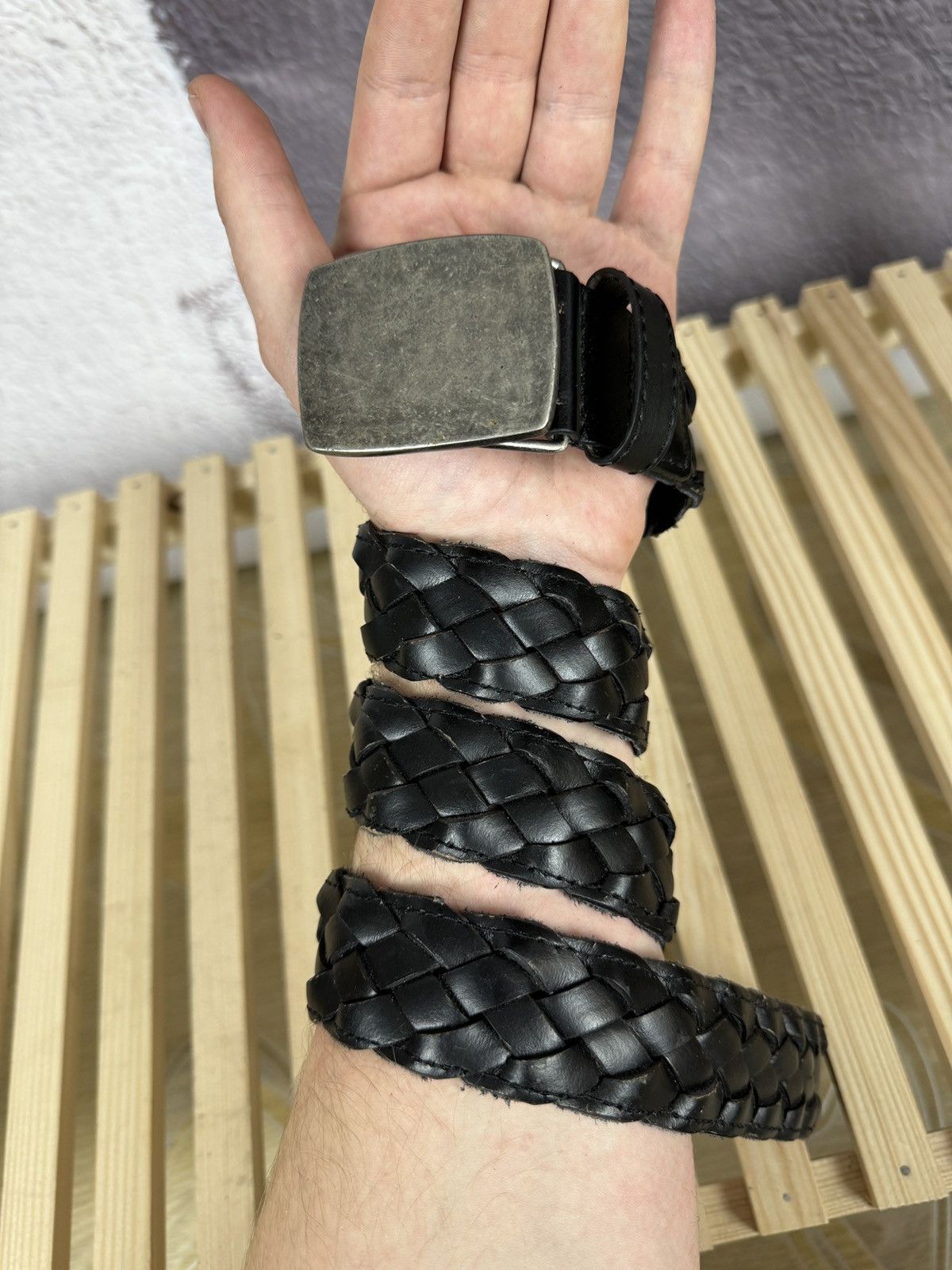 Vintage No Name Buckle Nickel free woven black leather belt size 90 Size ONE SIZE - 2 Thumbnail