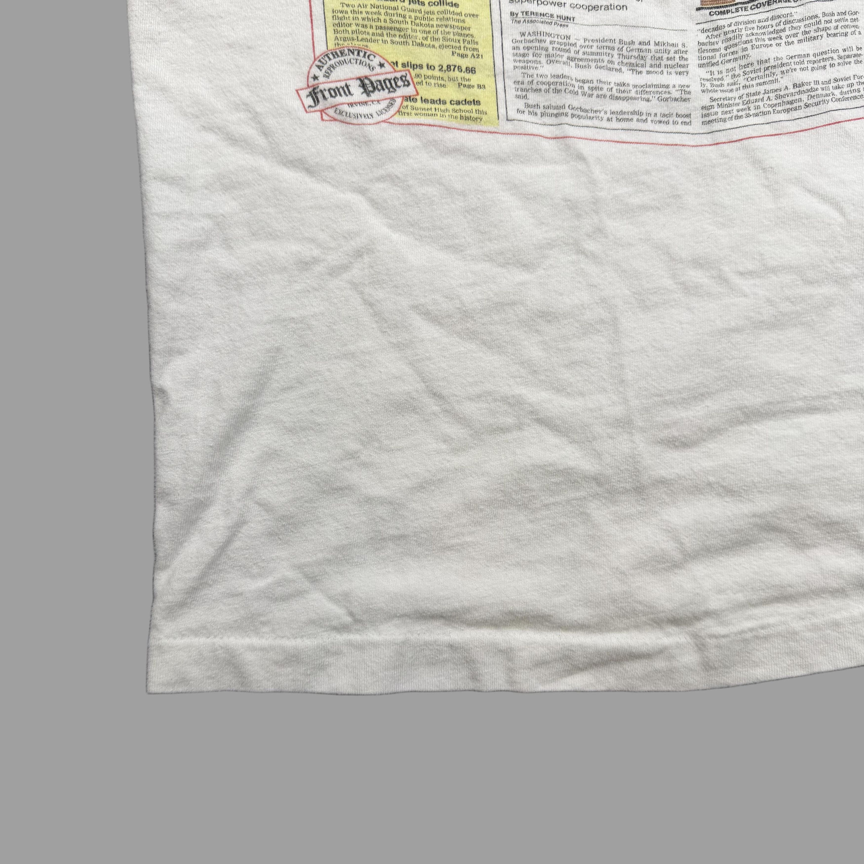 Vintage Vintage Single Stitch 1990 Oregonian Blazers Tee Large Size US L / EU 52-54 / 3 - 5 Thumbnail