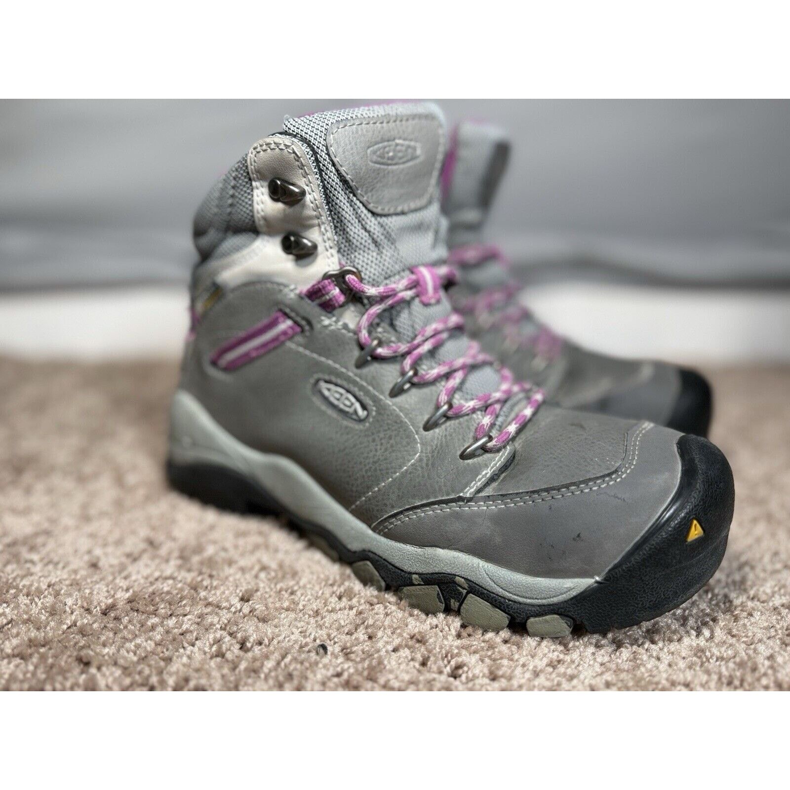 KEEN KEEN Boots; Women’s 8W Size US 8 / IT 38 - 1 Thumbnail