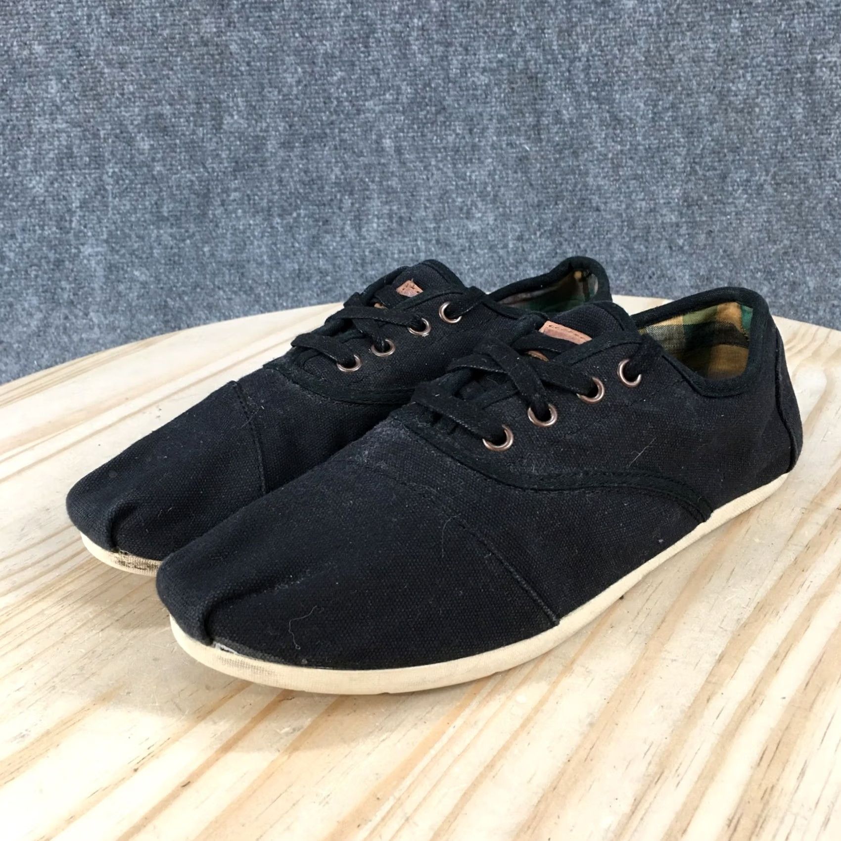 Toms TOMS Shoes Womens 10 Casual Comfort Low Top Sneakers Black Fabric Flats Lace Up Shoes Size L / US 10 / IT 46 - 3 Thumbnail